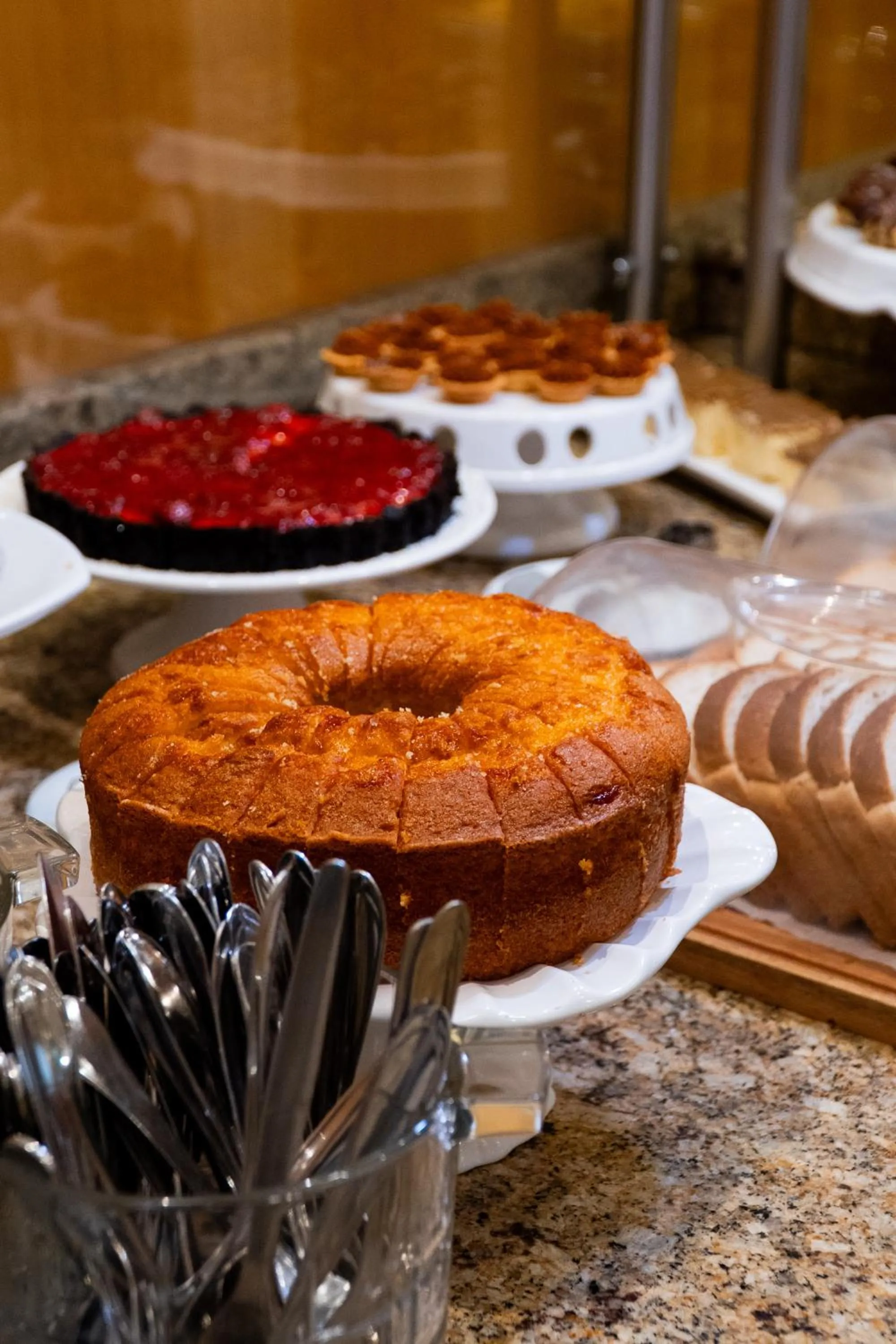 Breakfast in New Life Piracicaba by Atlantica