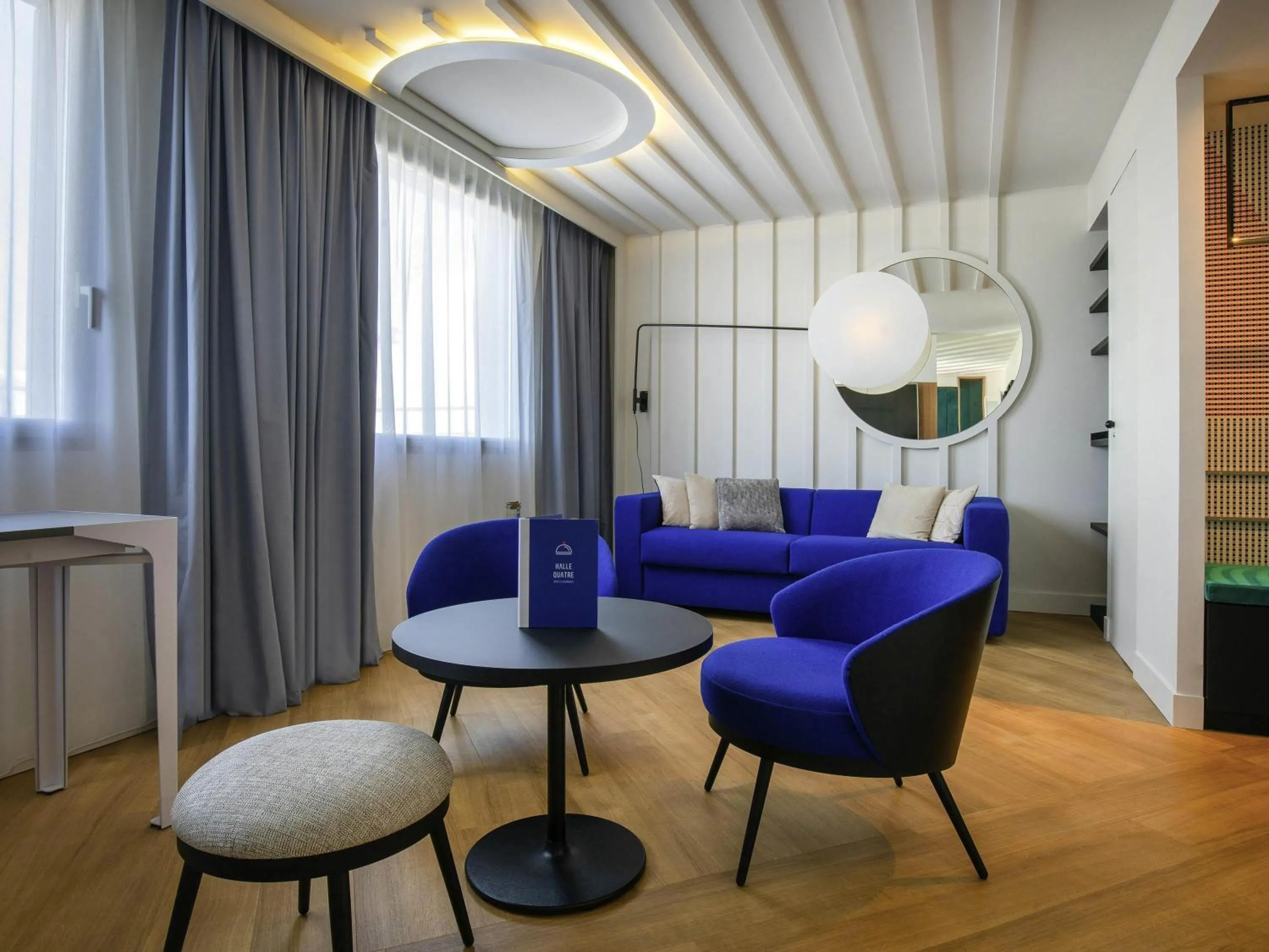 Bedroom in Novotel Paris Centre Gare Montparnasse