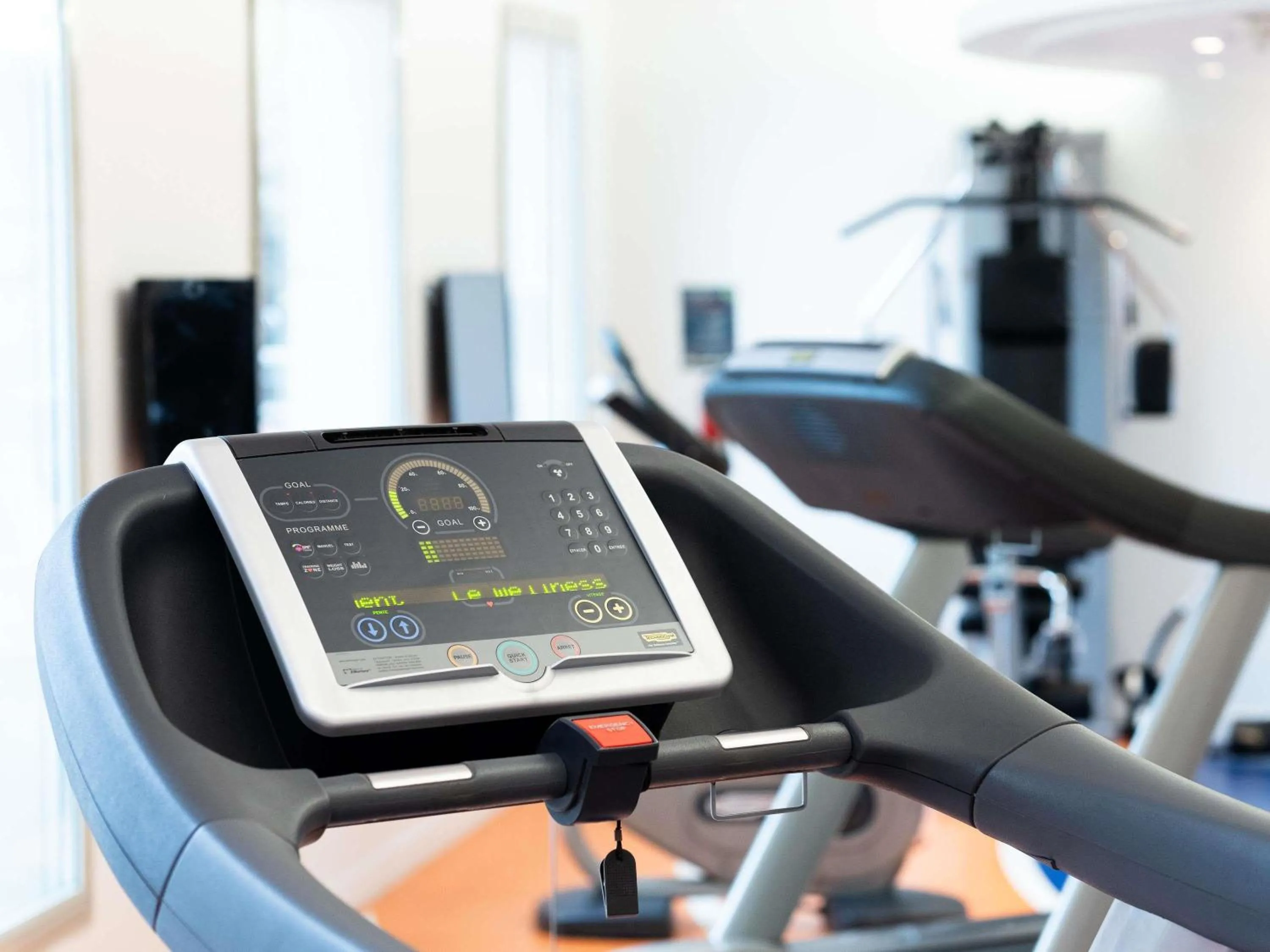 Property building in Novotel Paris Centre Gare Montparnasse