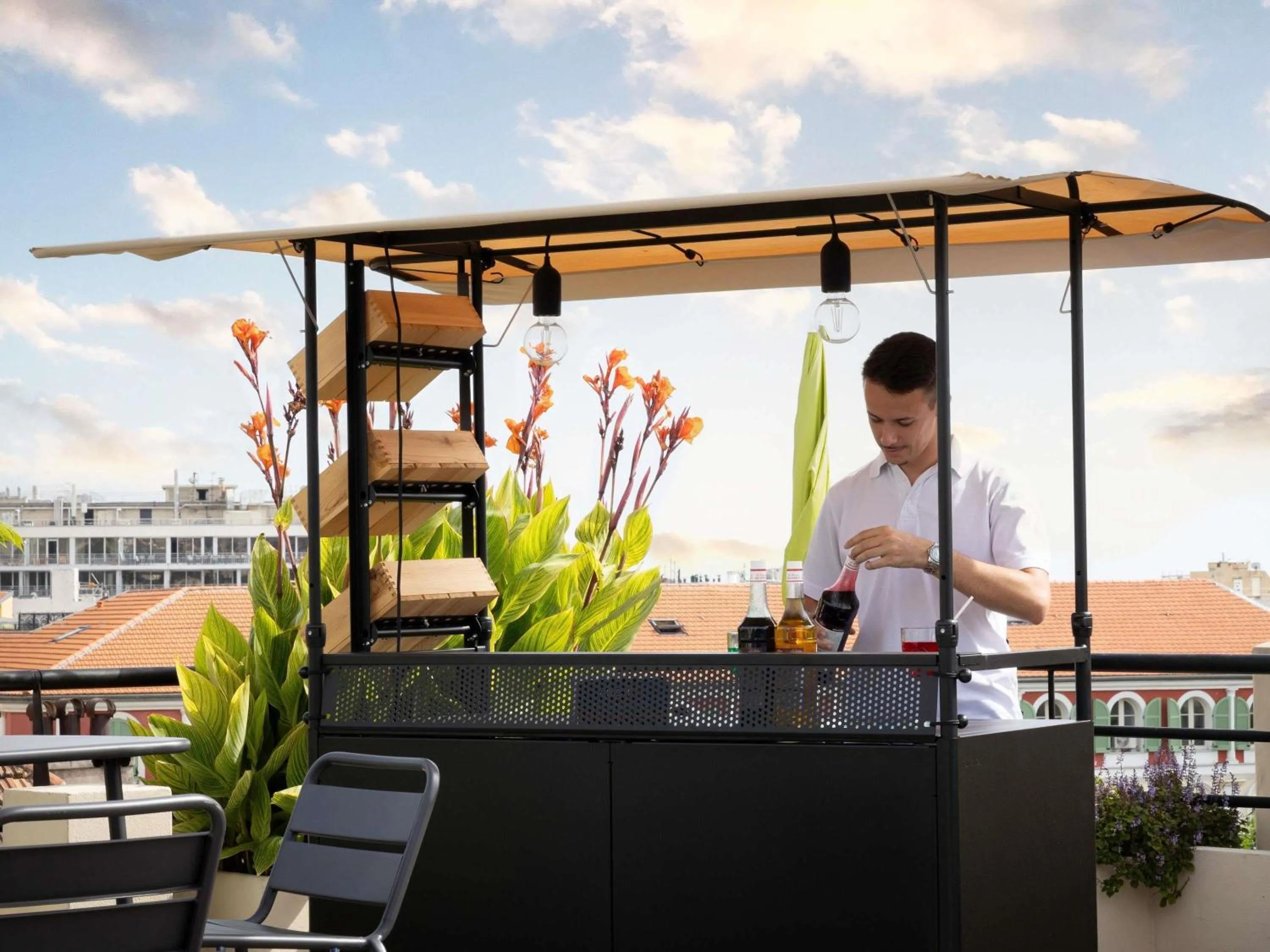 Lounge or bar in Mercure Nice Centre Grimaldi