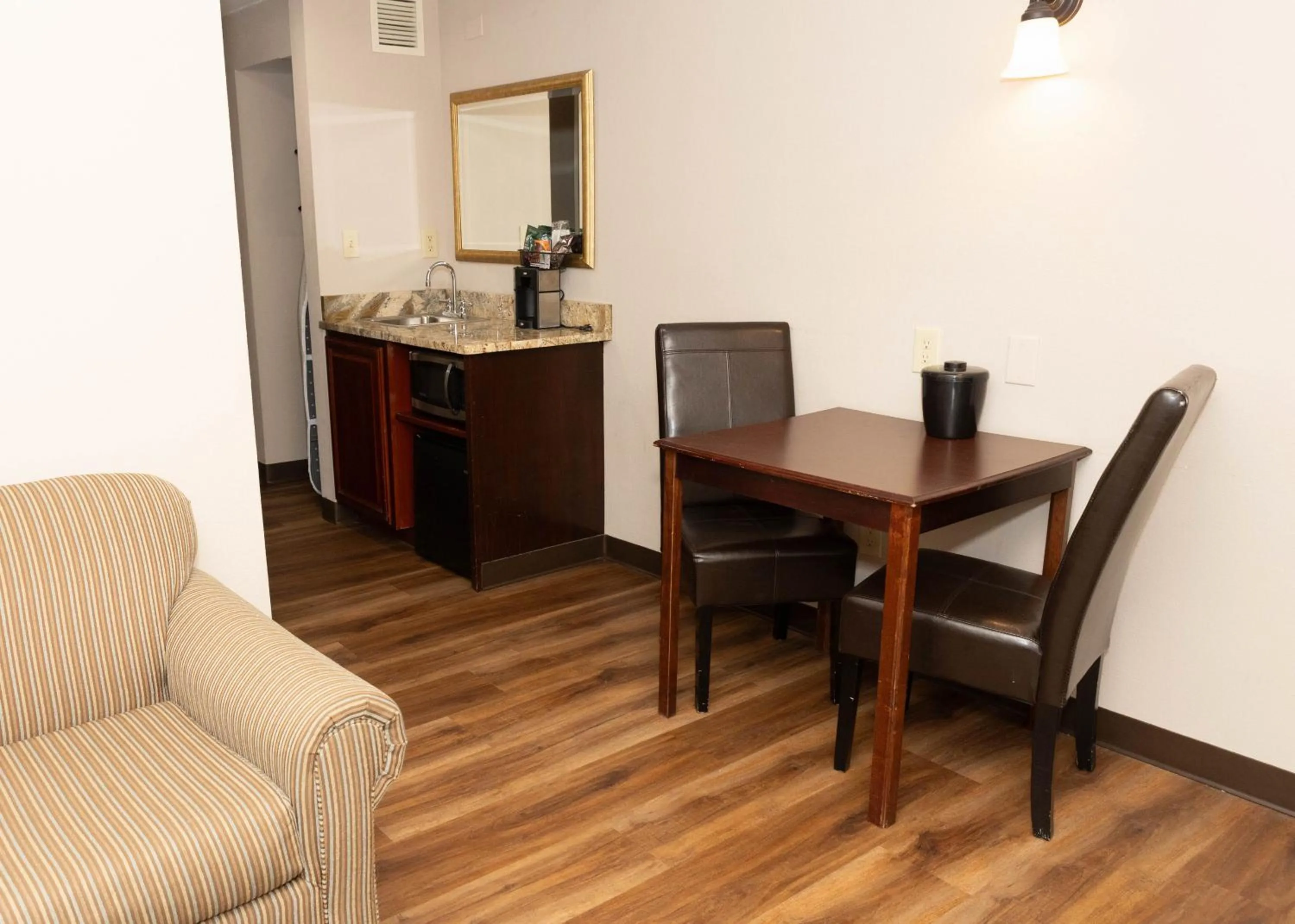 Seating area in D. Hotel Suites & Spa