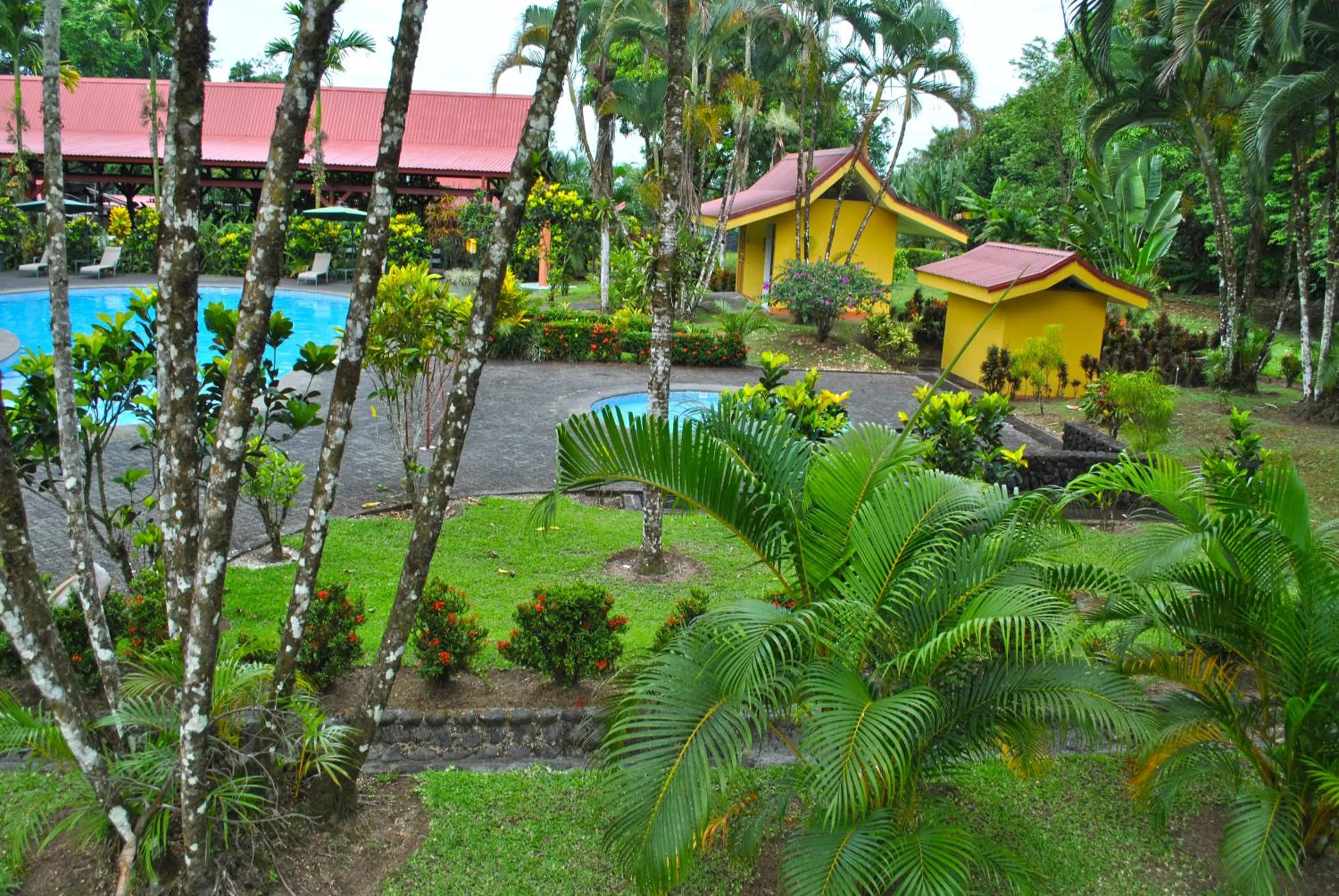 Garden in Hotel Arenal Country Inn
