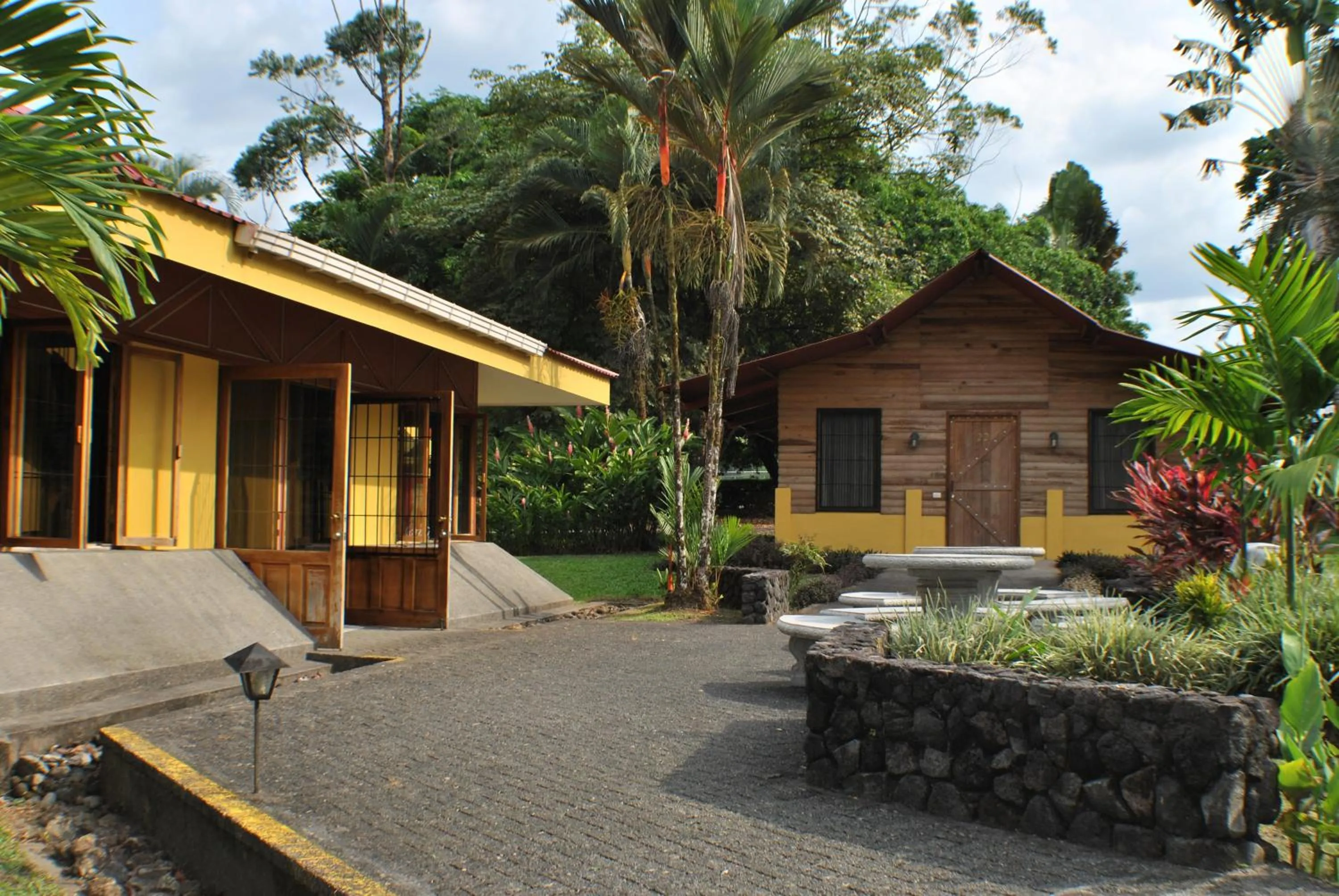 Lobby or reception in Hotel Arenal Country Inn