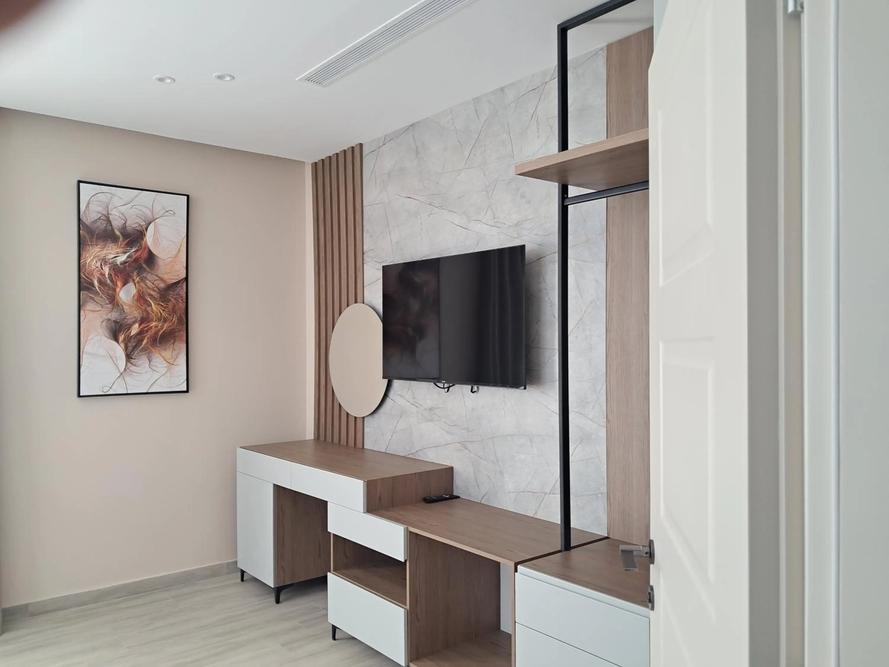 TV and multimedia in Hotel Roalb