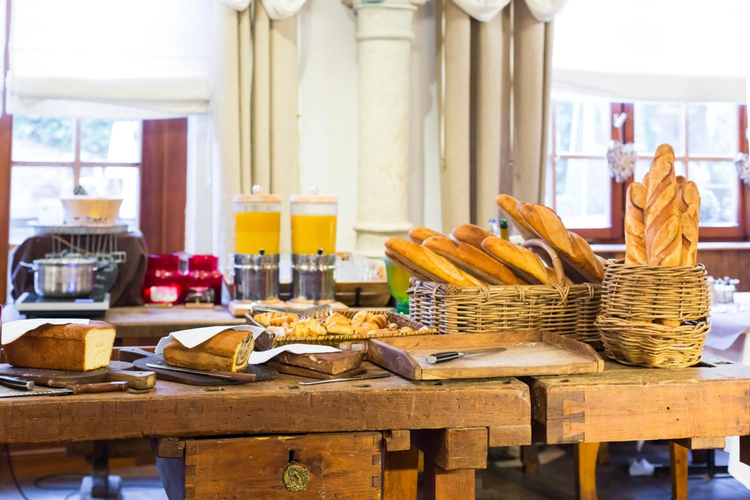 Buffet breakfast in Le Domaine de Rouffach