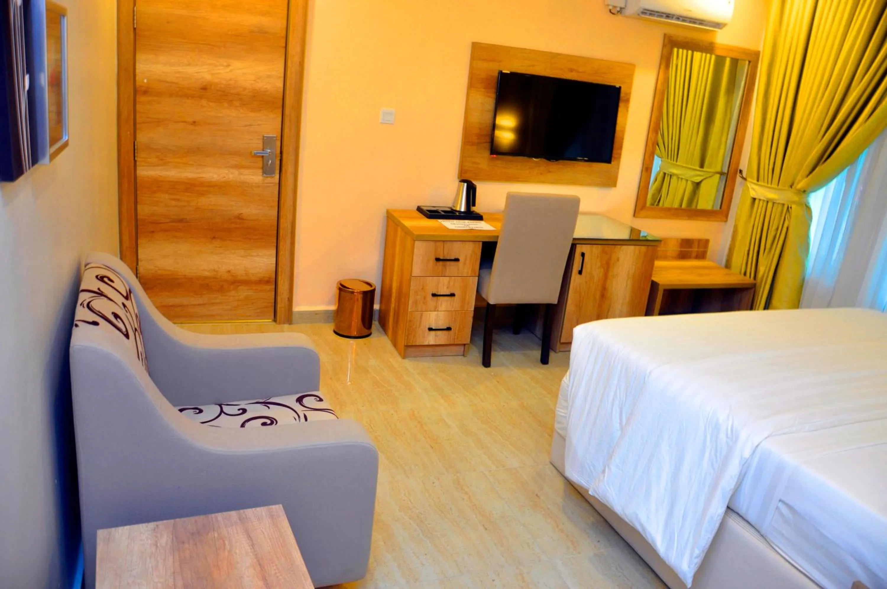 View (from property/room), Bed in Lit Suites