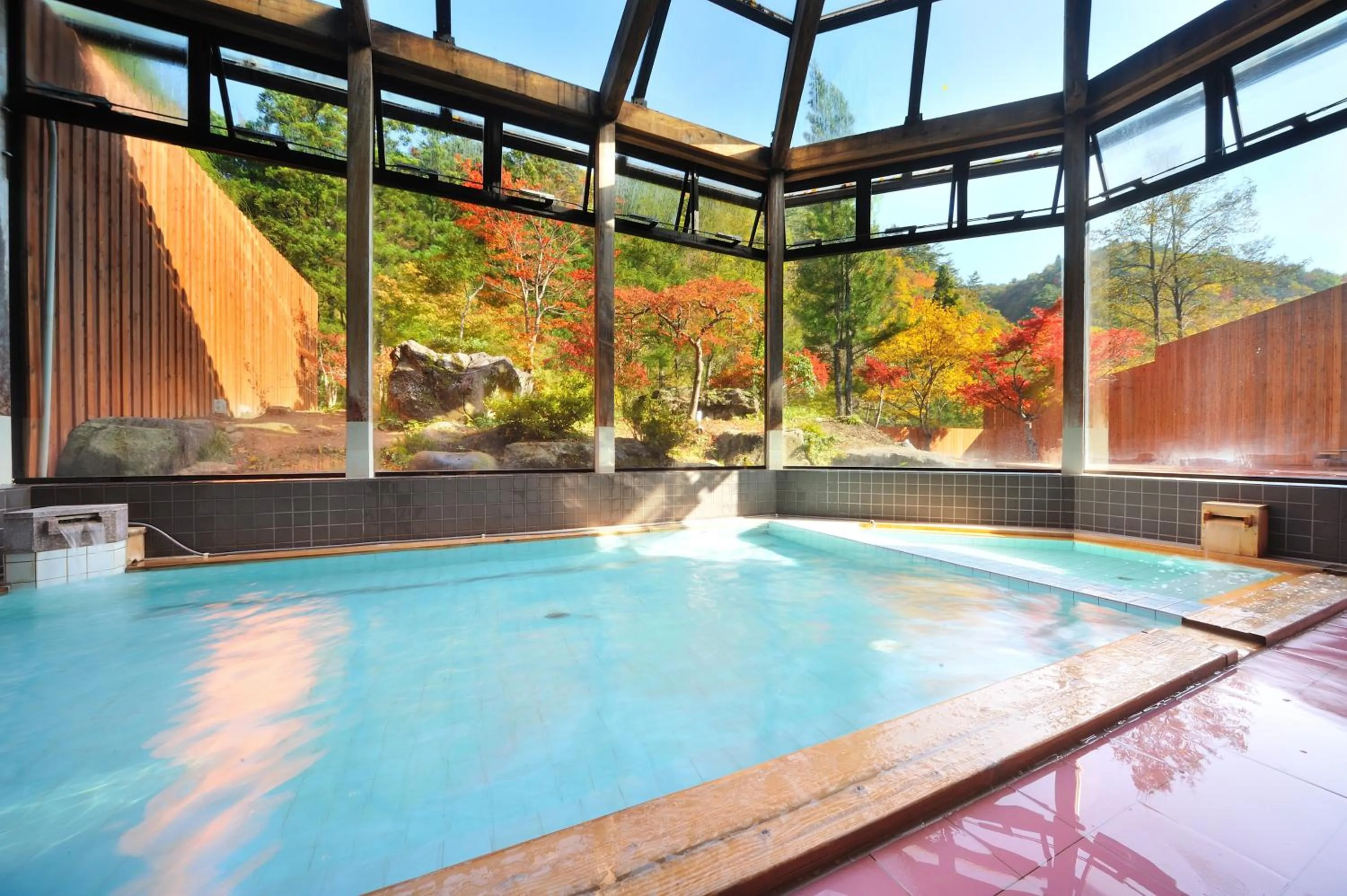 Hot Spring Bath in Yukaen