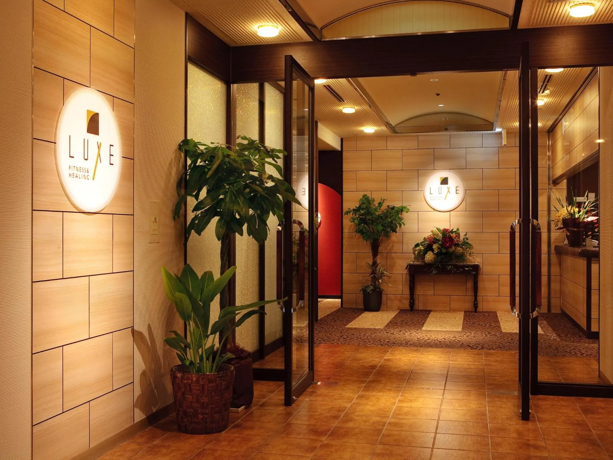 Swimming pool in The Crown Palais New Hankyu Kochi