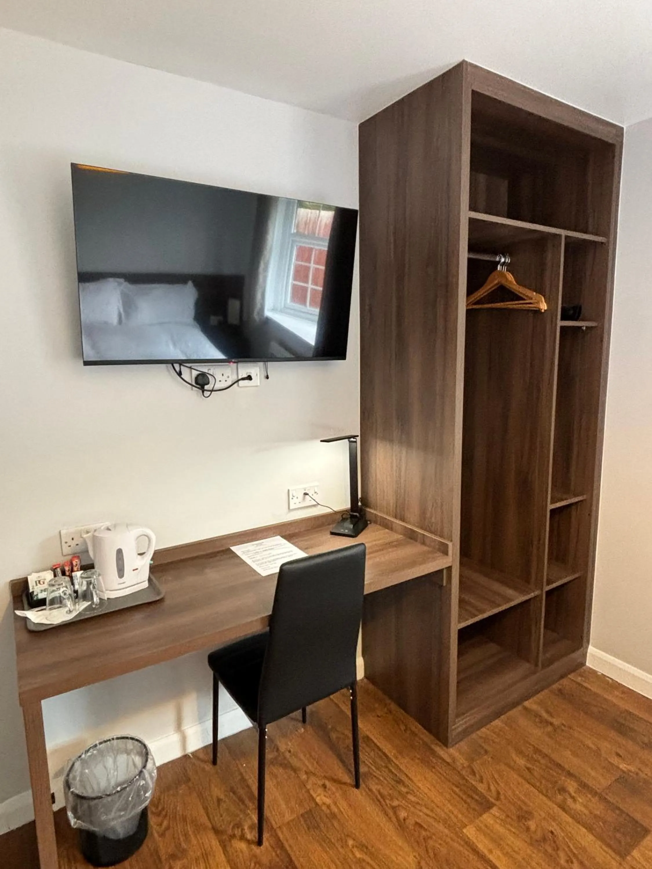 Property building in The Watling Inn