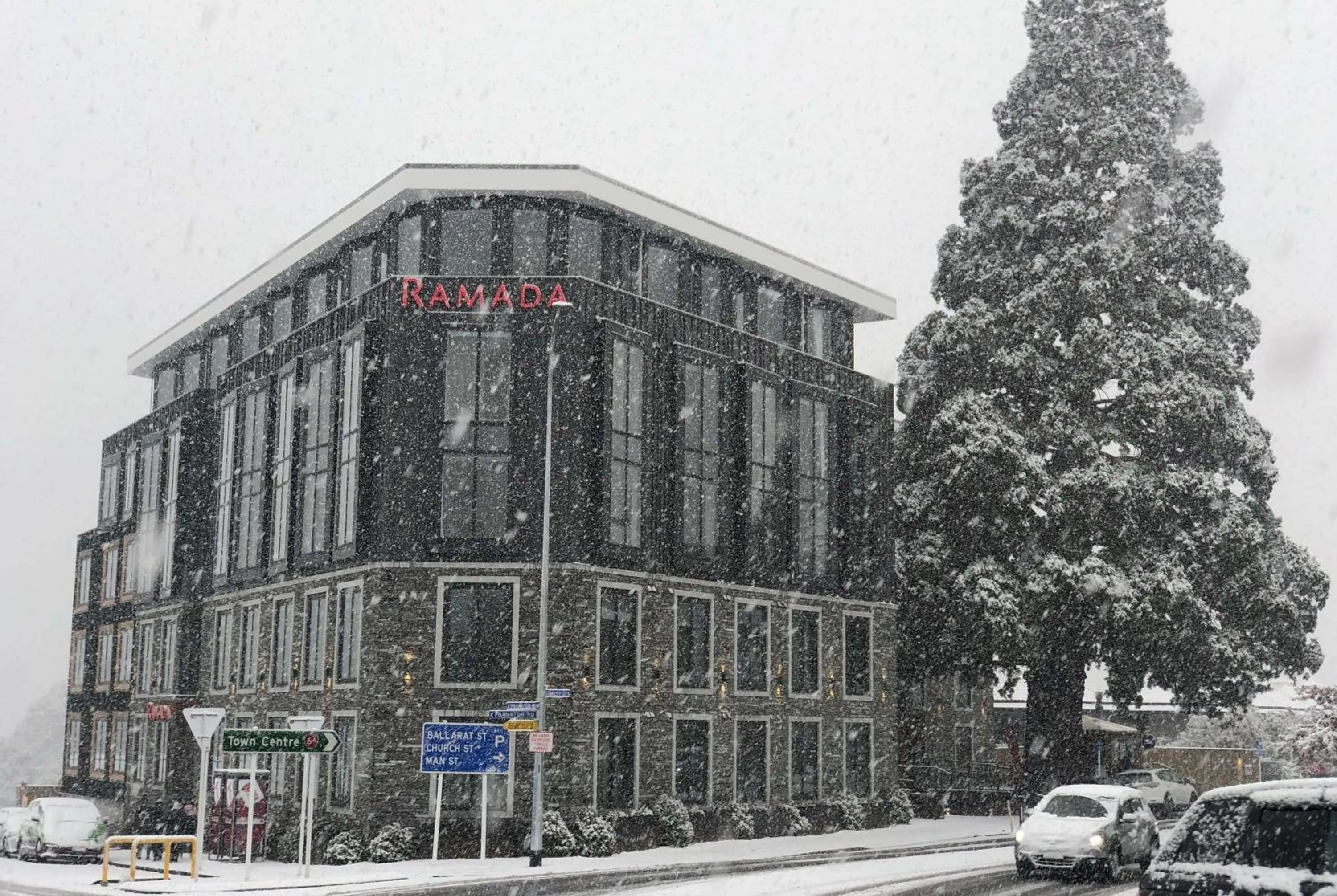 Property building in Ramada by Wyndham Queenstown Central