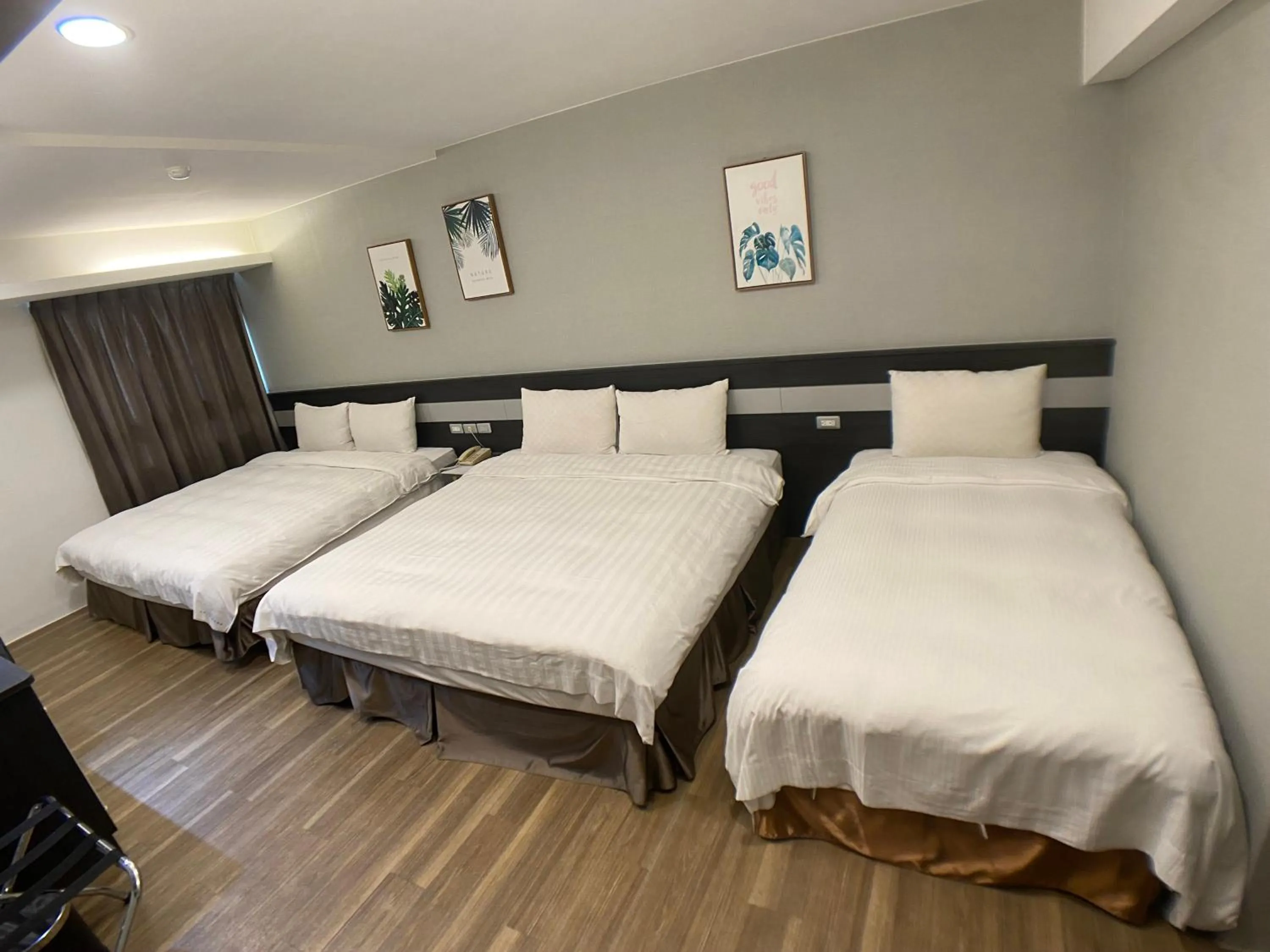 Bed in Taichung Saint Hotel