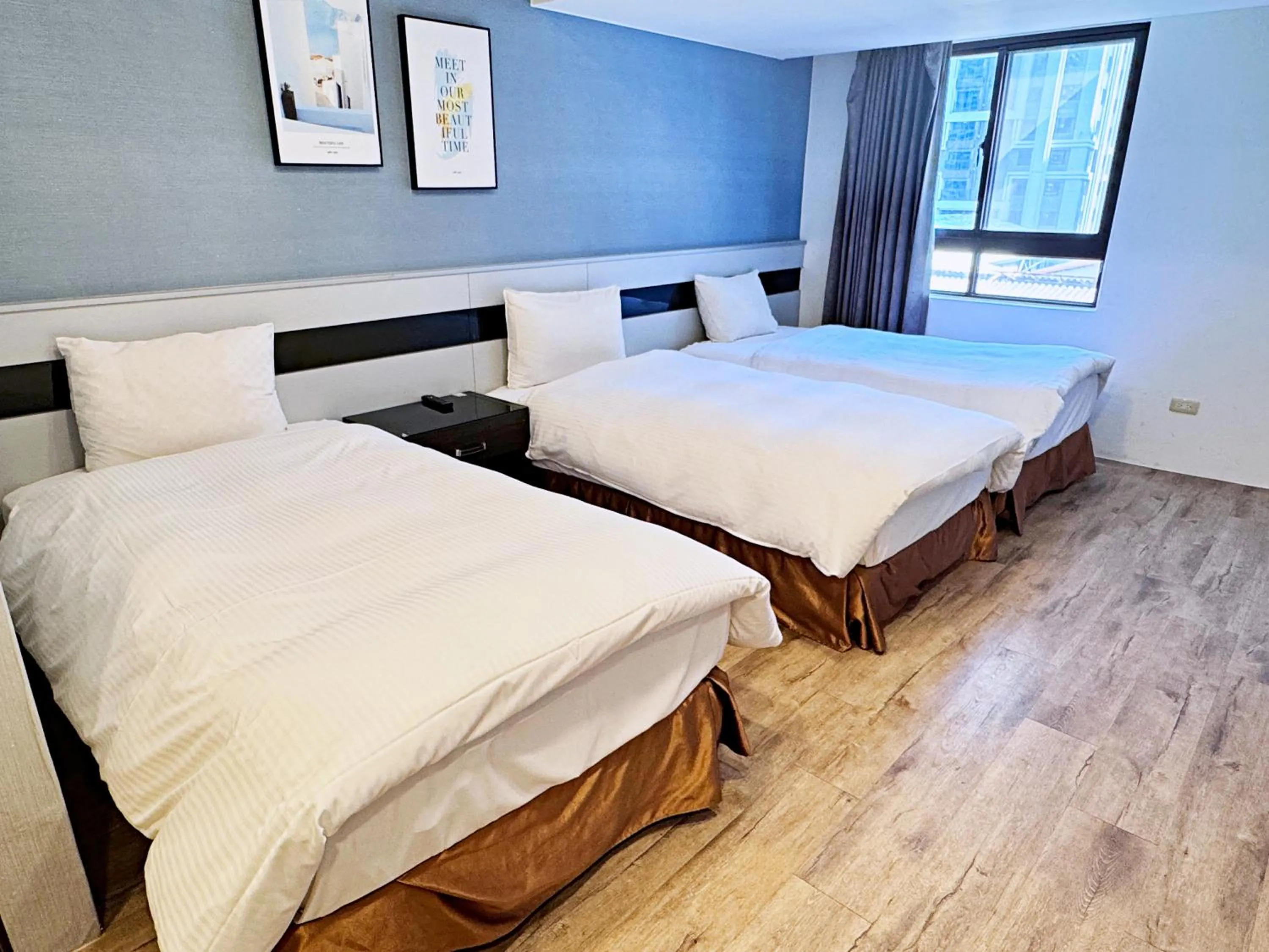 Bed in Taichung Saint Hotel