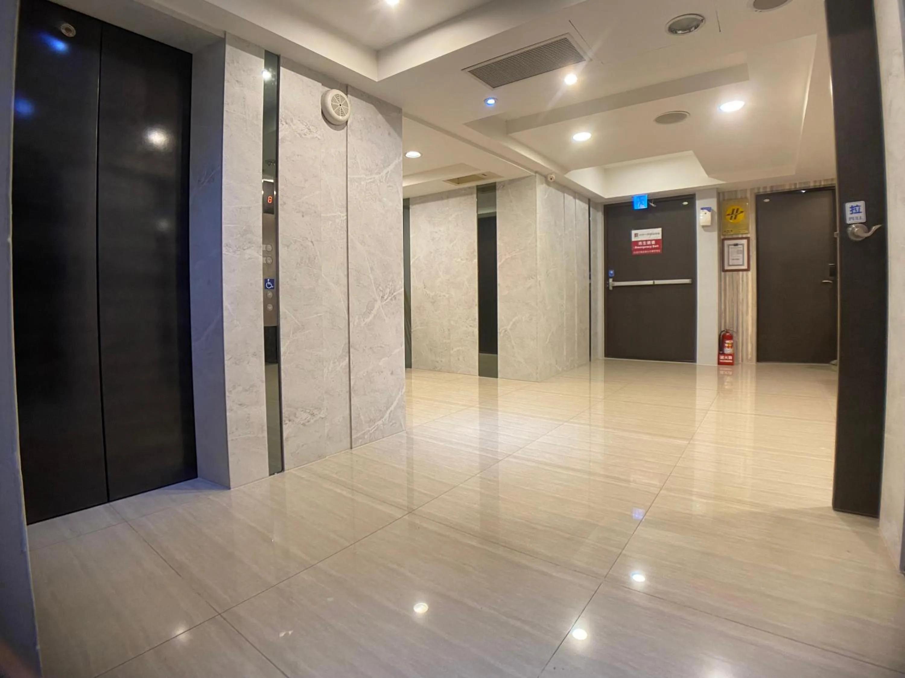 Property building in Taichung Saint Hotel