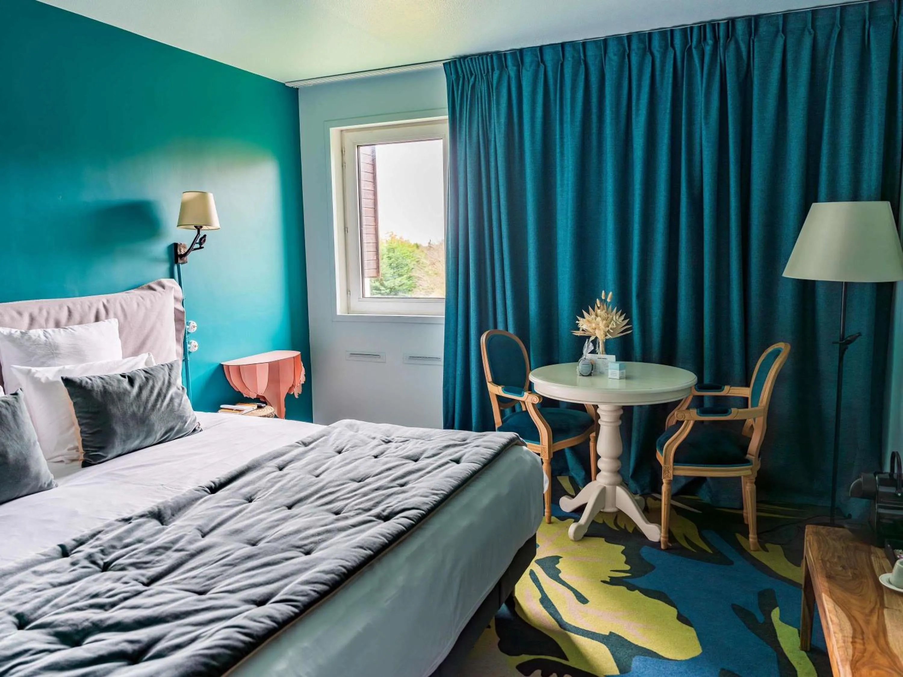 Bedroom, Bed in Hotel Mercure Parc du Coudray - Barbizon