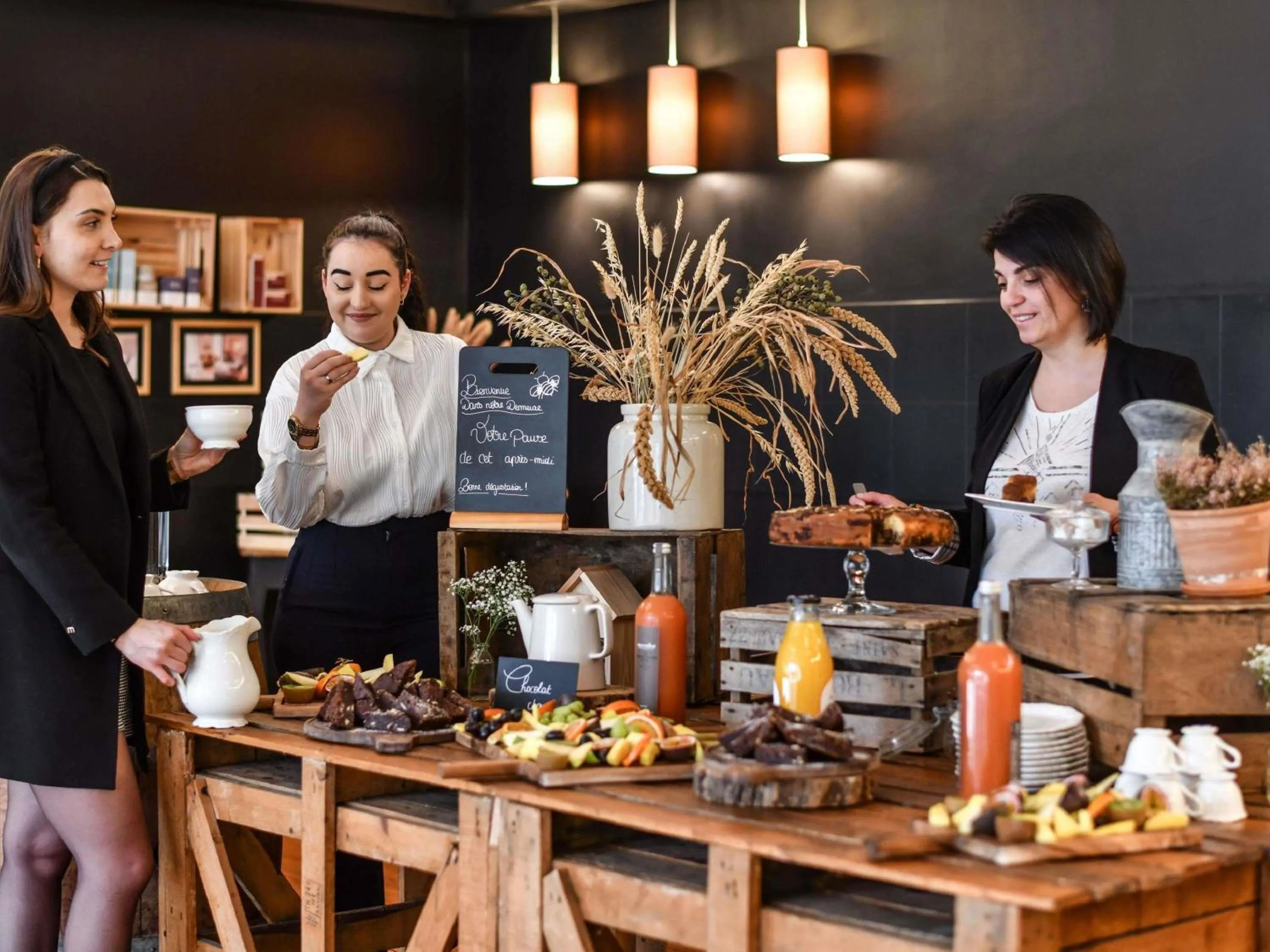 Meeting/conference room in Hotel Mercure Parc du Coudray - Barbizon
