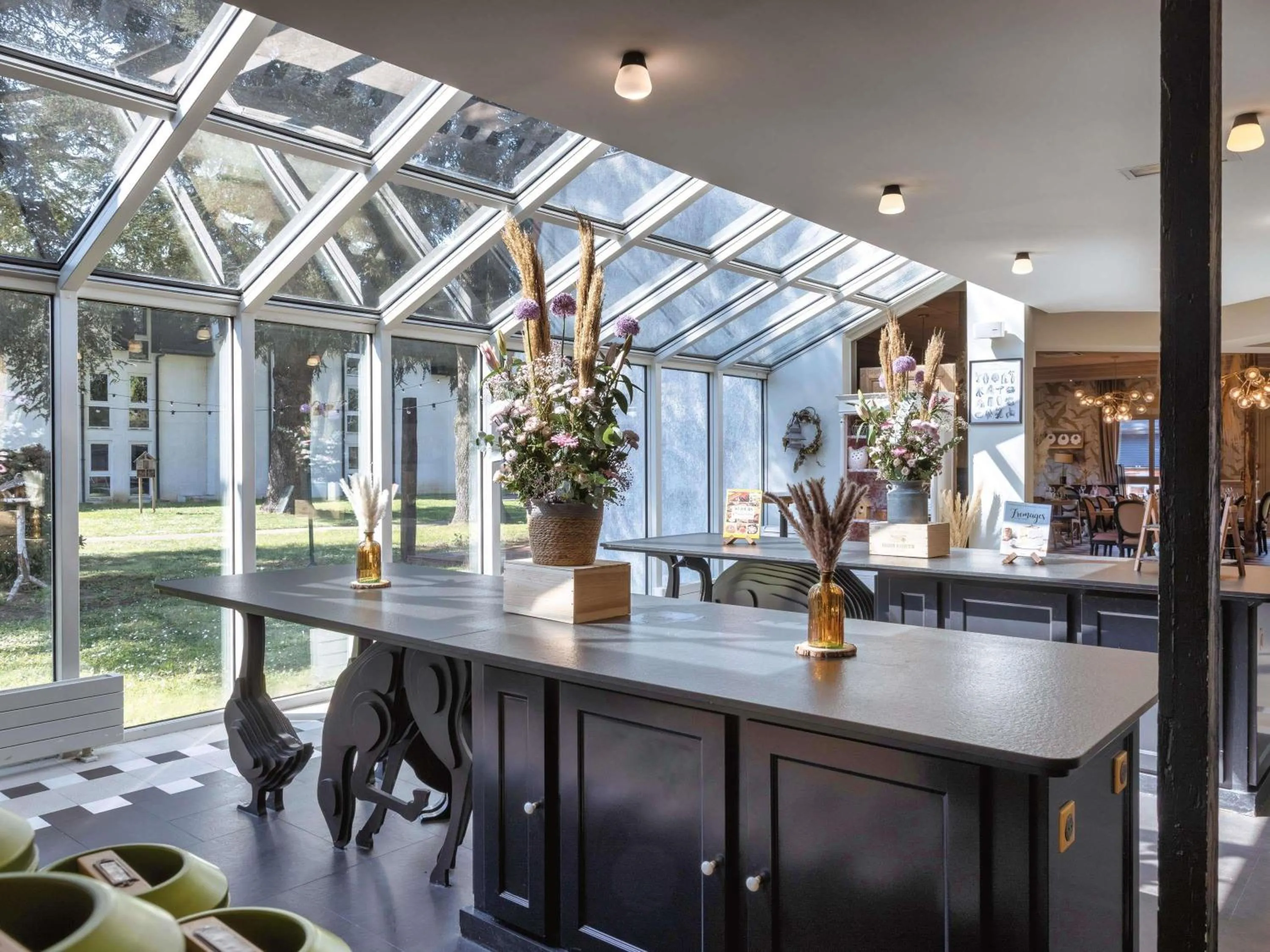 Restaurant/places to eat in Hotel Mercure Parc du Coudray - Barbizon