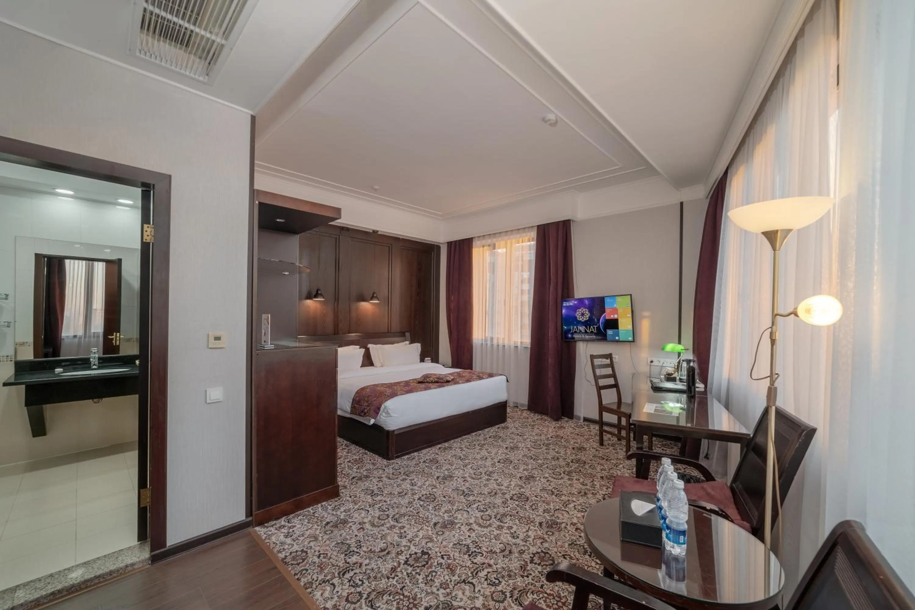 Bed in Jannat Regency