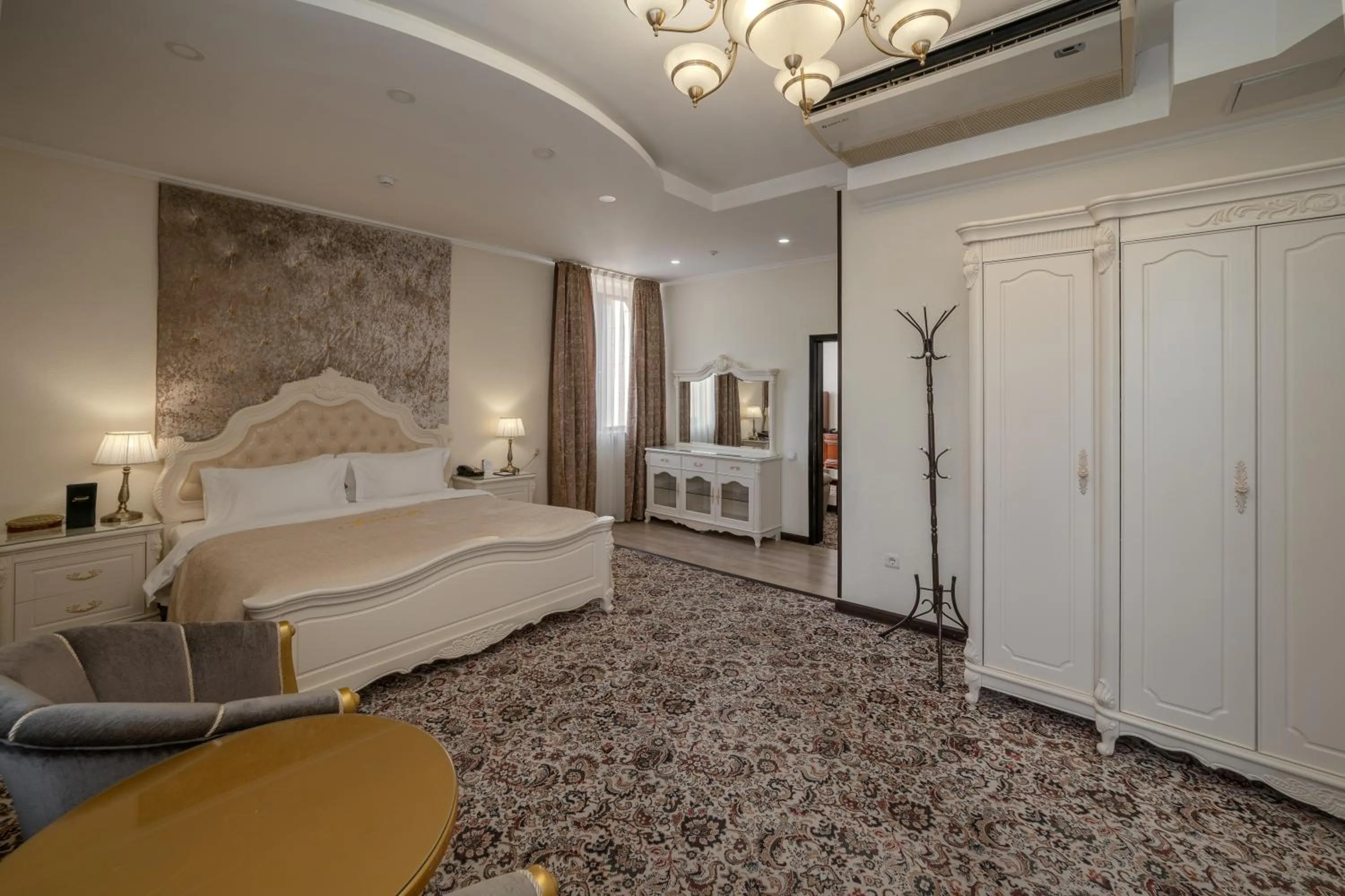 Bed in Jannat Regency