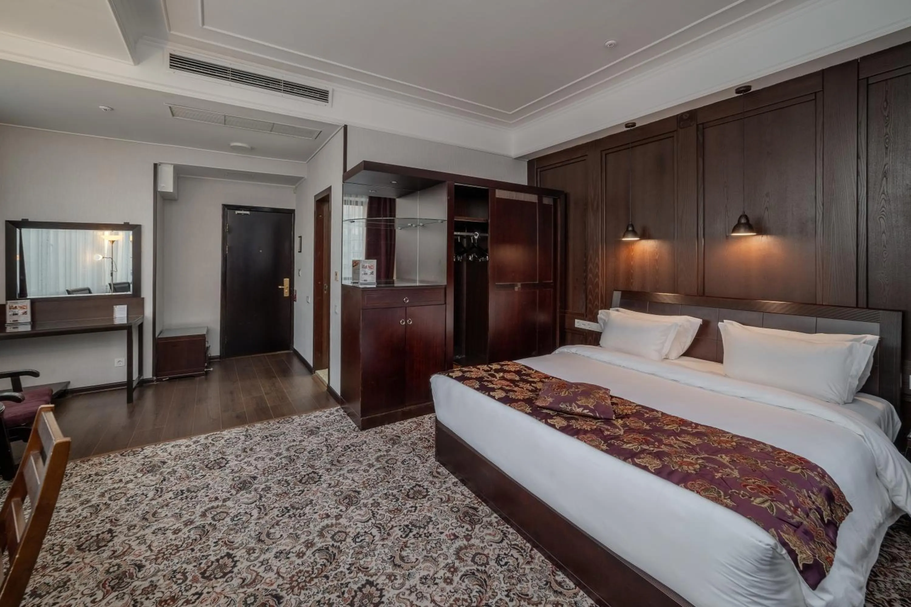 Bed in Jannat Regency