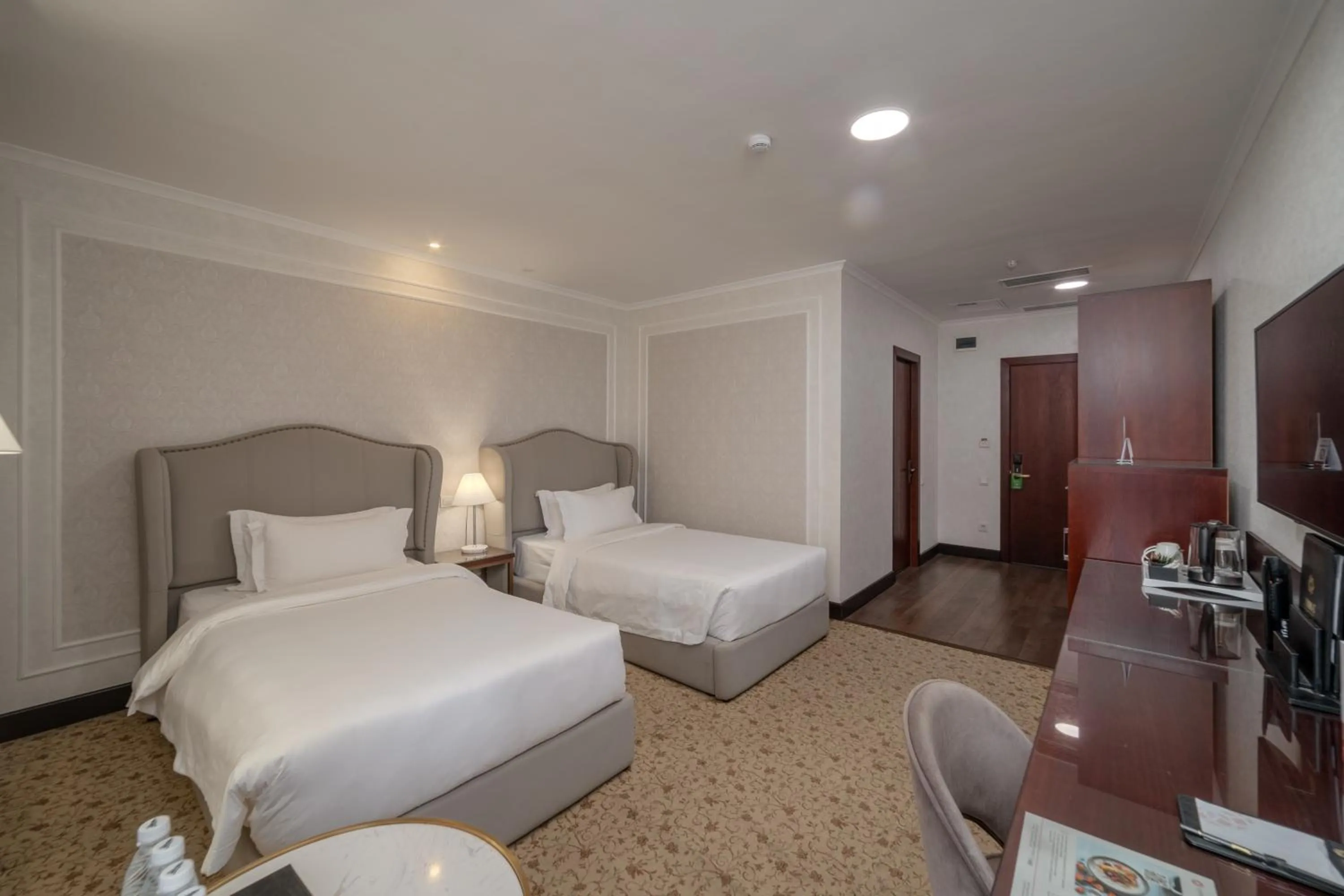 Bed in Jannat Regency