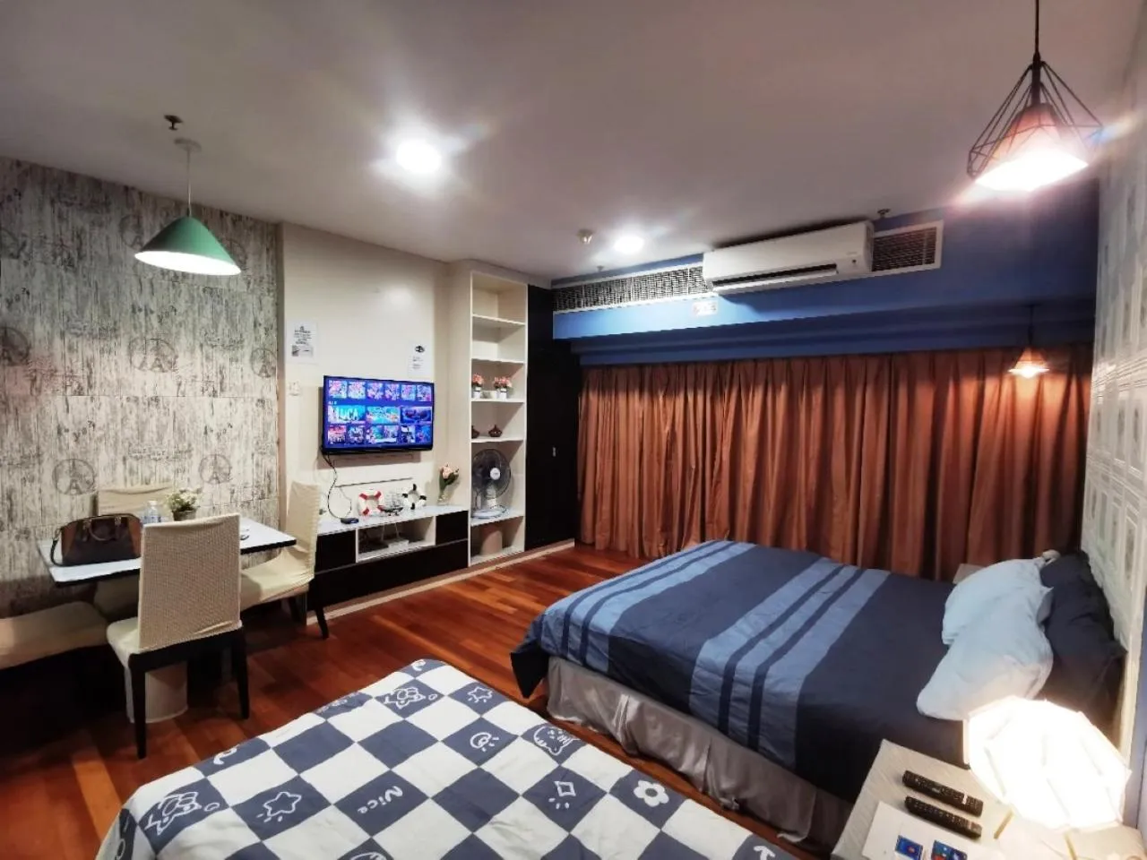 Bed in Resort Suites Pyramid & Lagoon