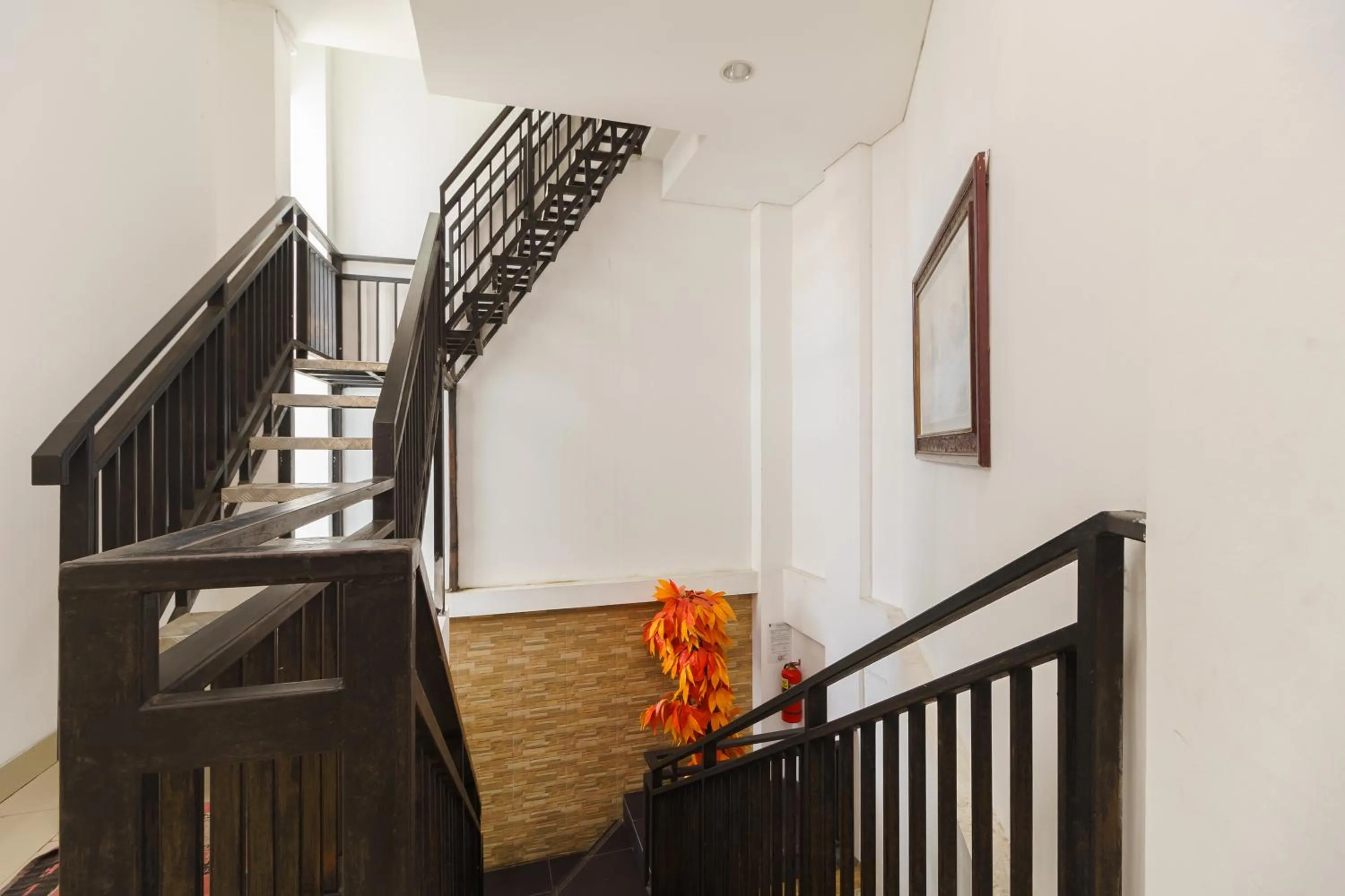 Balcony/Terrace in RedDoorz Syariah near Jembatan Siti Nurbaya Padang