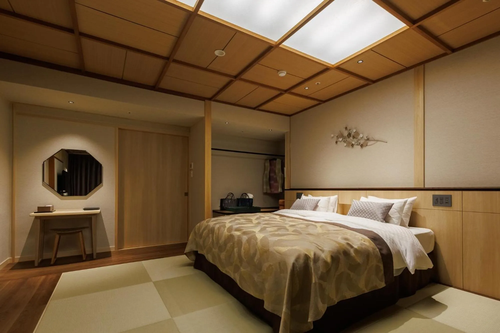 Bed in Kinugawa Grand Hotel Yumenotoki