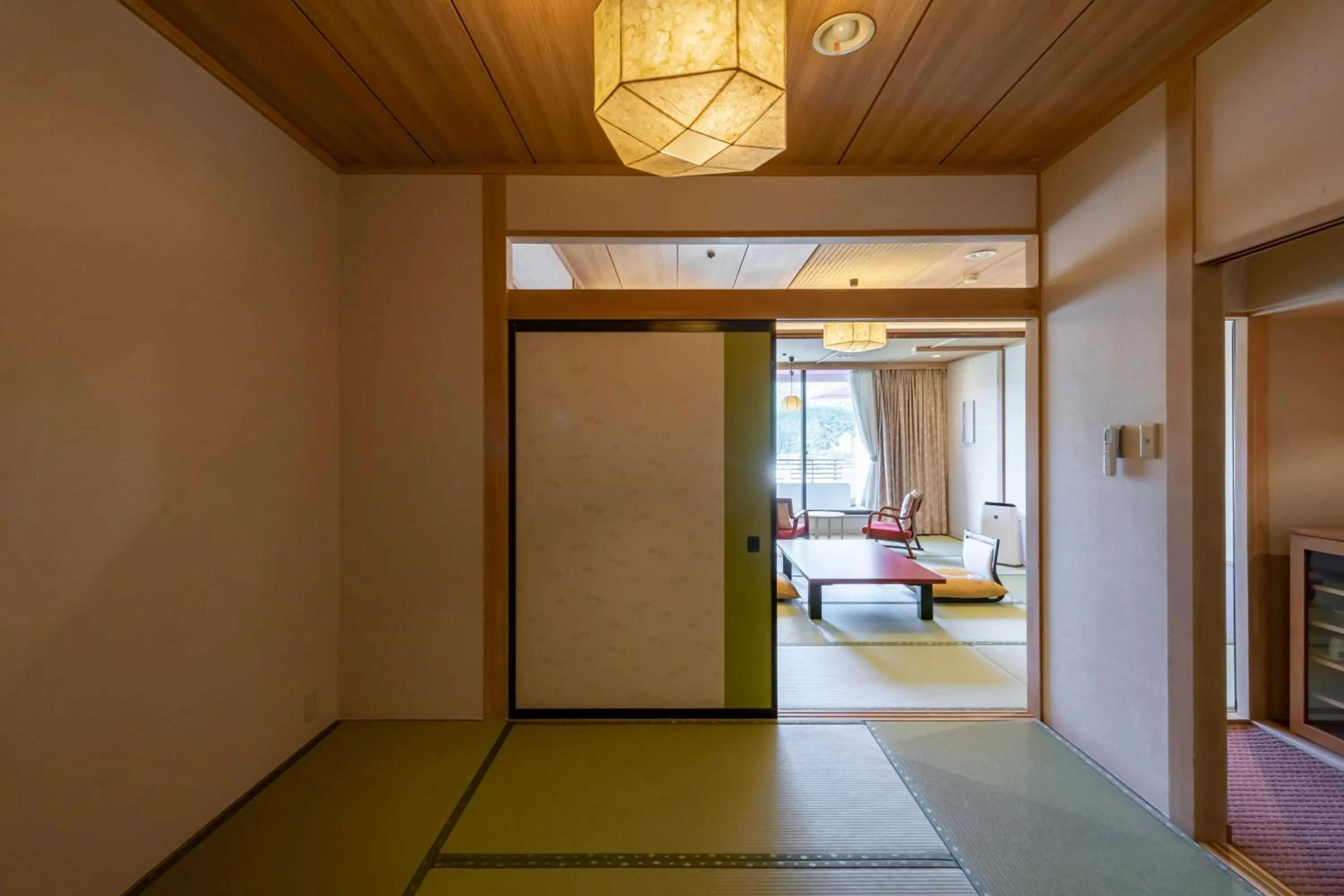 Photo of the whole room, Bed in Kinugawa Grand Hotel Yumenotoki