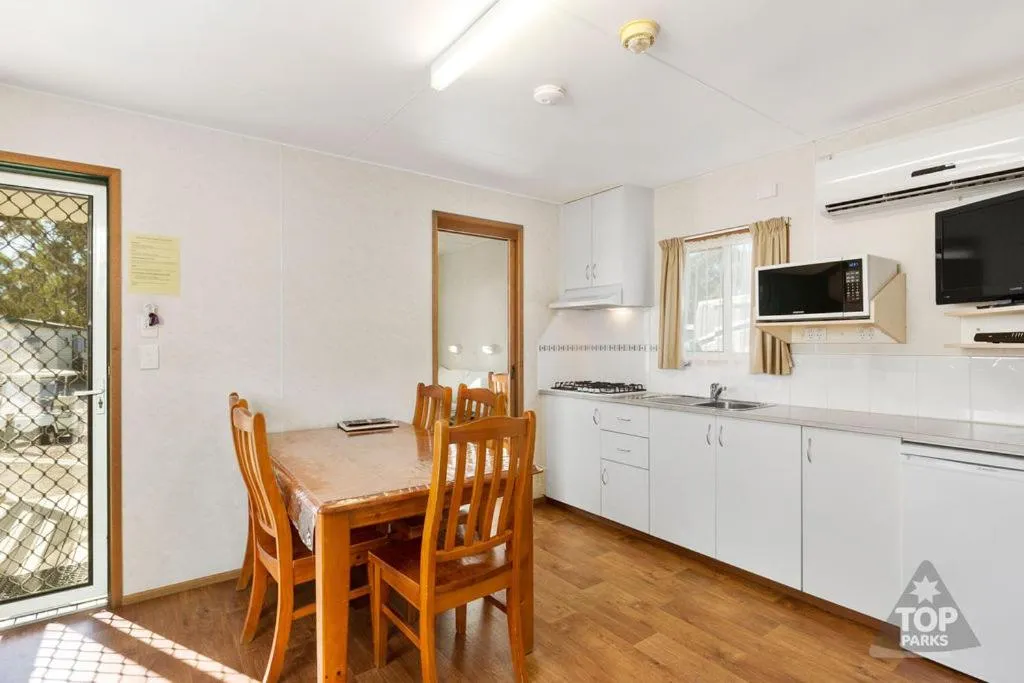 Dining area in Gawler Caravan Park