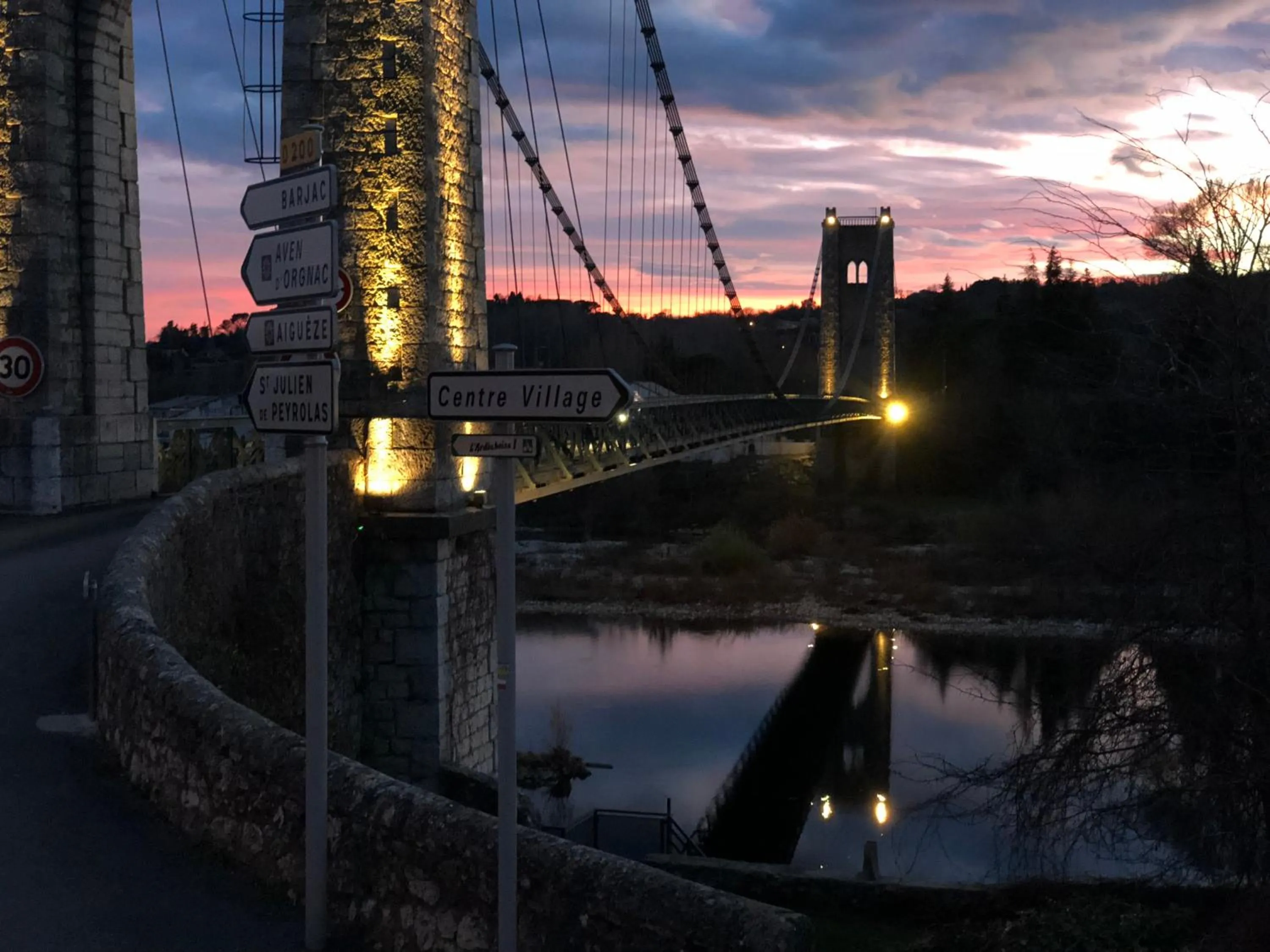 River view in Logis Hôtel Restaurant Bellevue