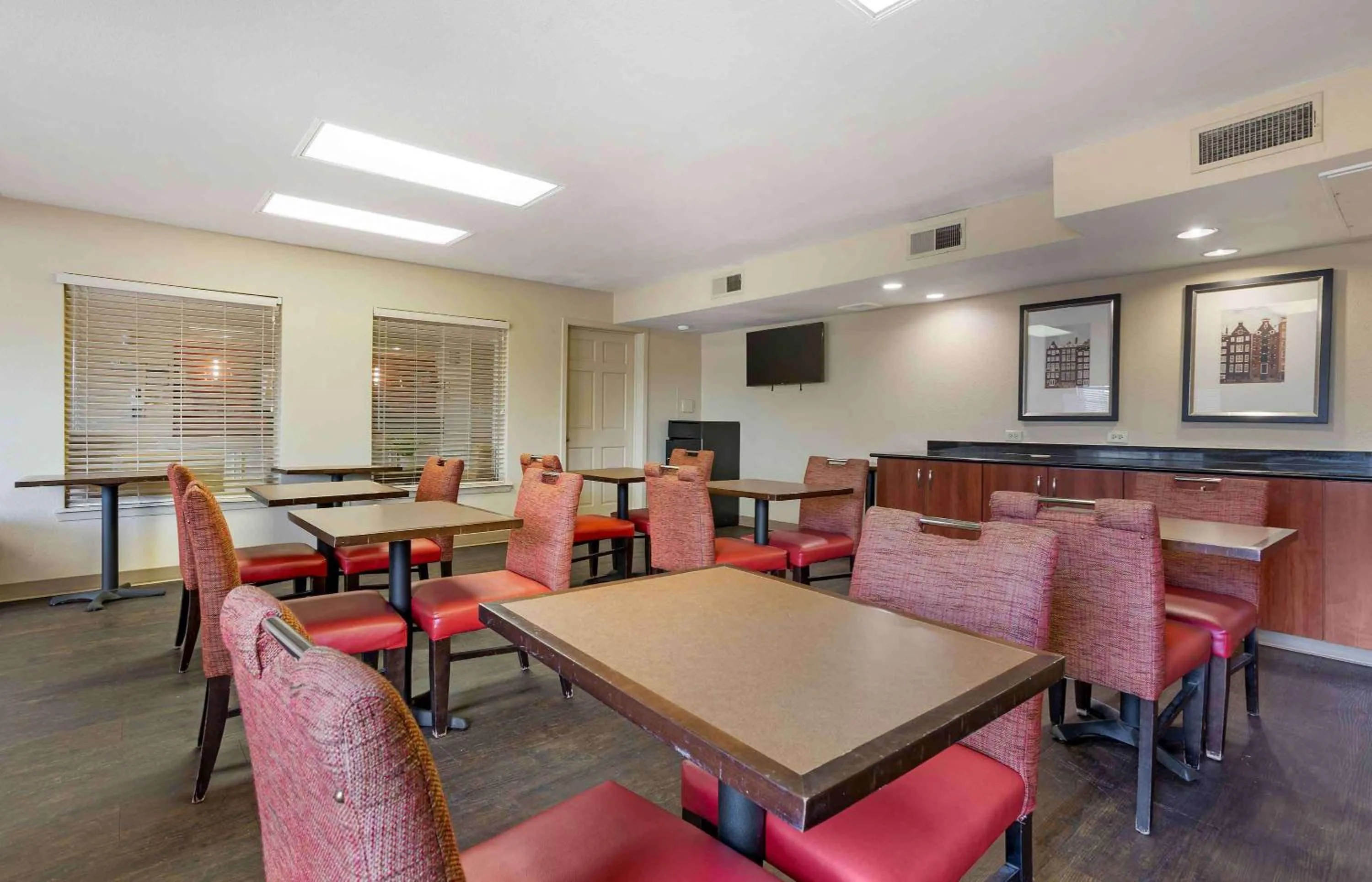 Restaurant/places to eat in Extended Stay America Suites - Houston - Med Ctr - NRG Park - Braeswood Blvd