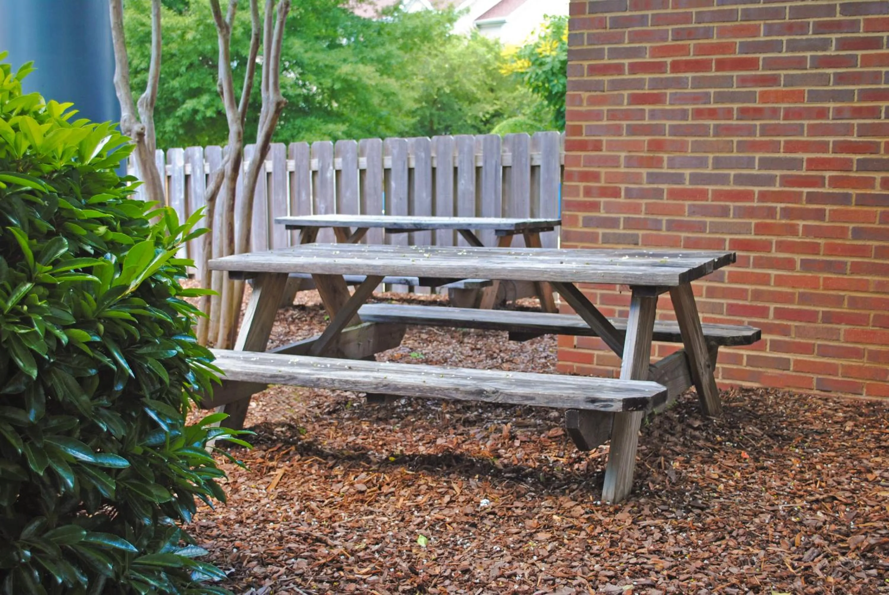 Patio in Suburban Studios Montgomery East I-85