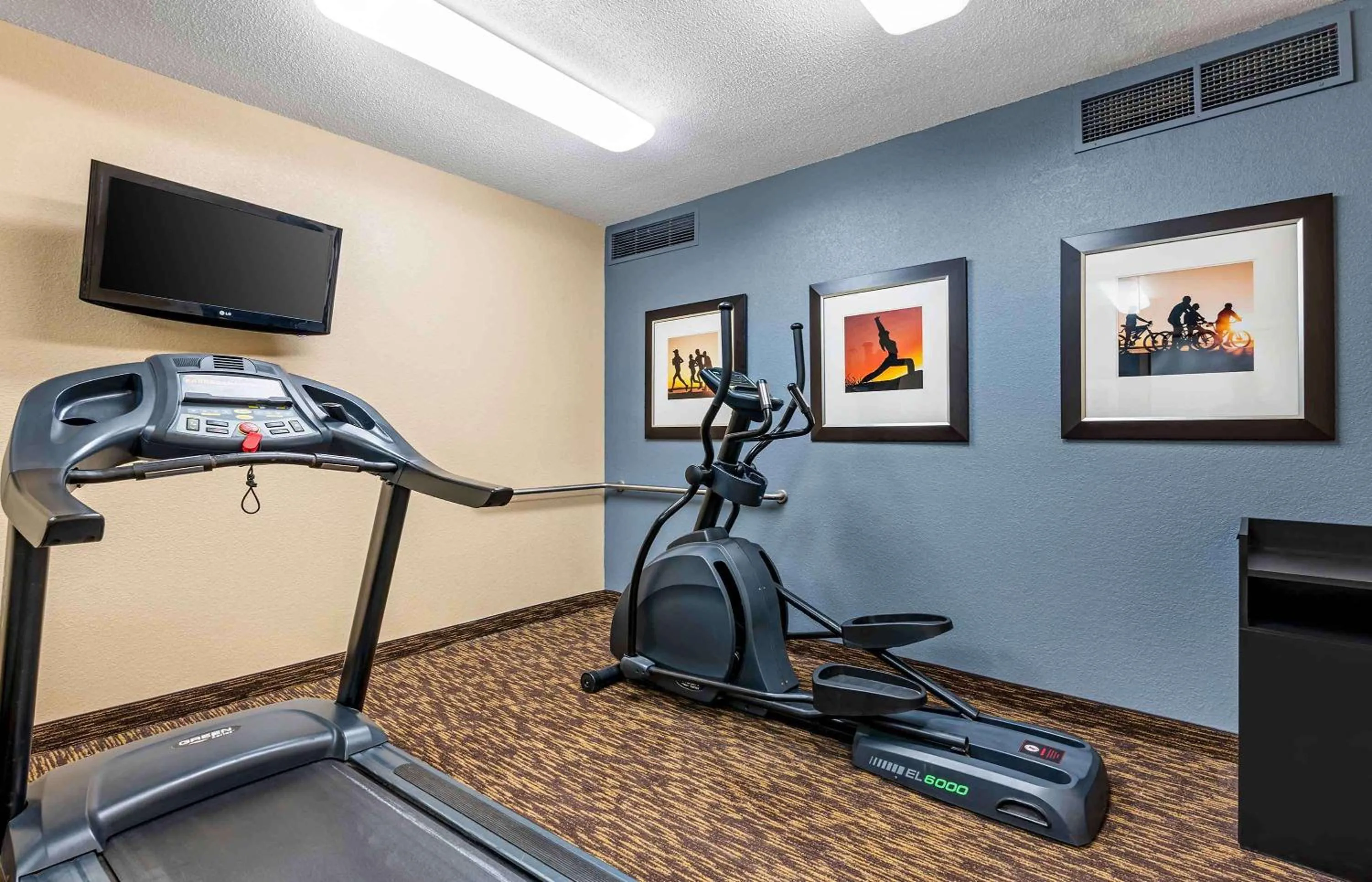 Fitness centre/facilities in Extended Stay America Suites - Cincinnati - Blue Ash - Reed Hartman