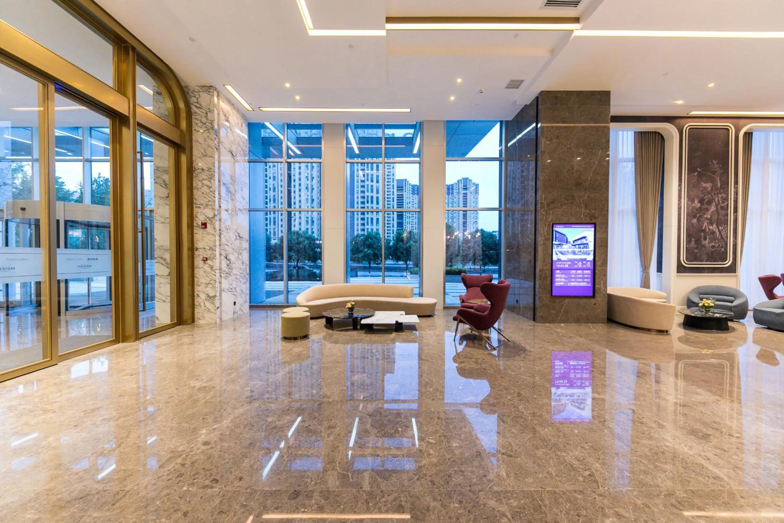 Seating area in Mercure Xi'an Qujiang