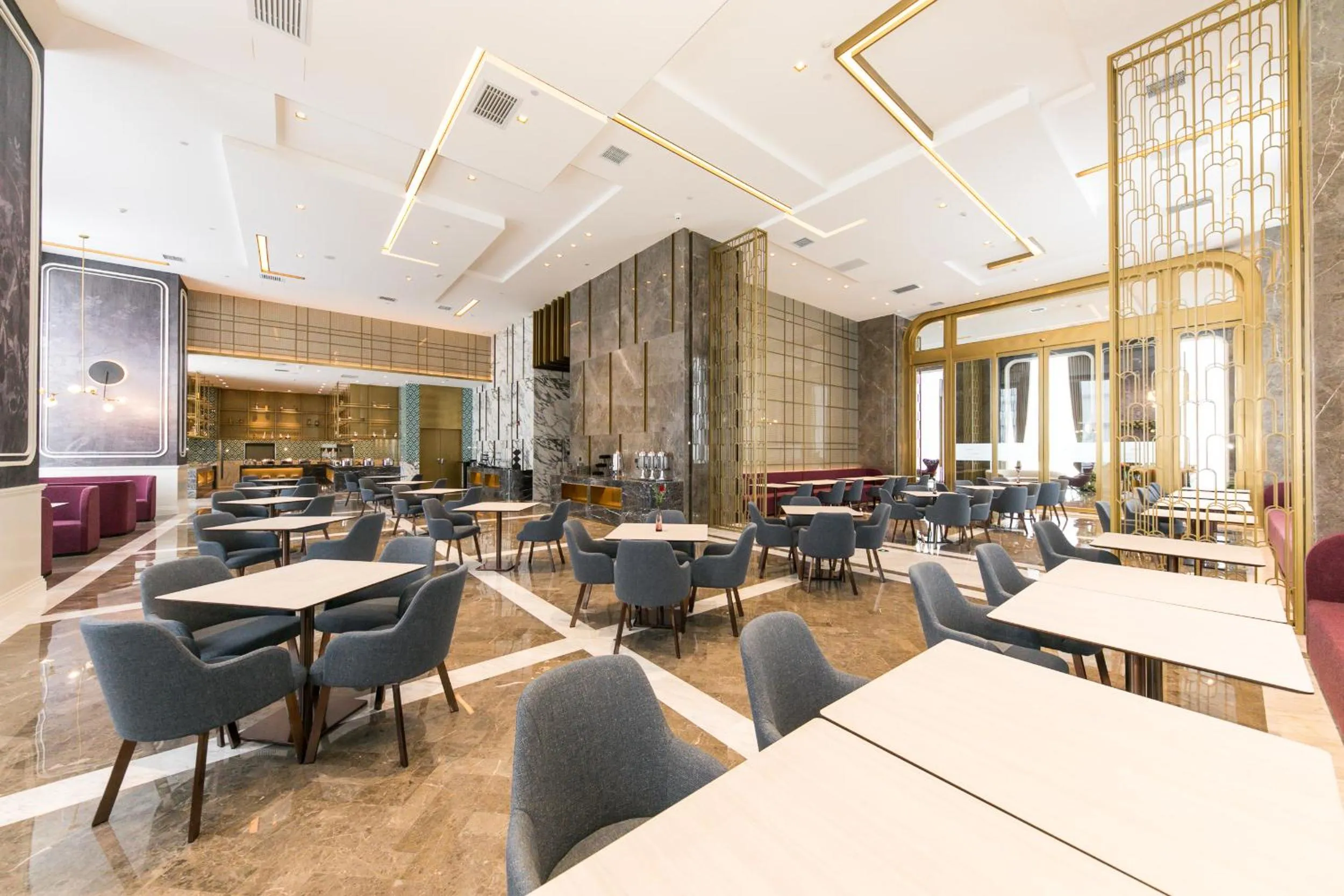 Restaurant/places to eat in Mercure Xi'an Qujiang