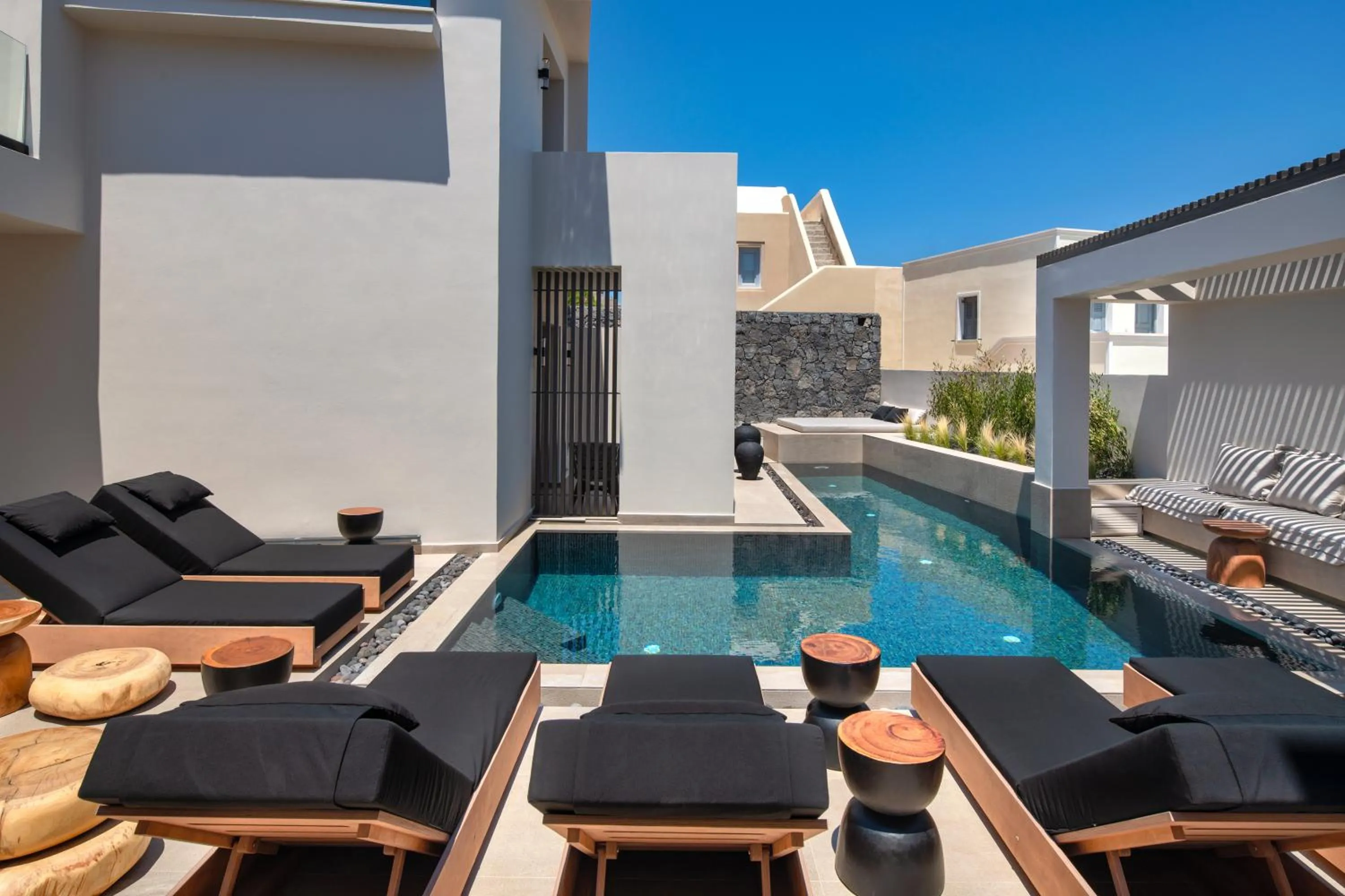 Swimming pool in Uma Ray Suites