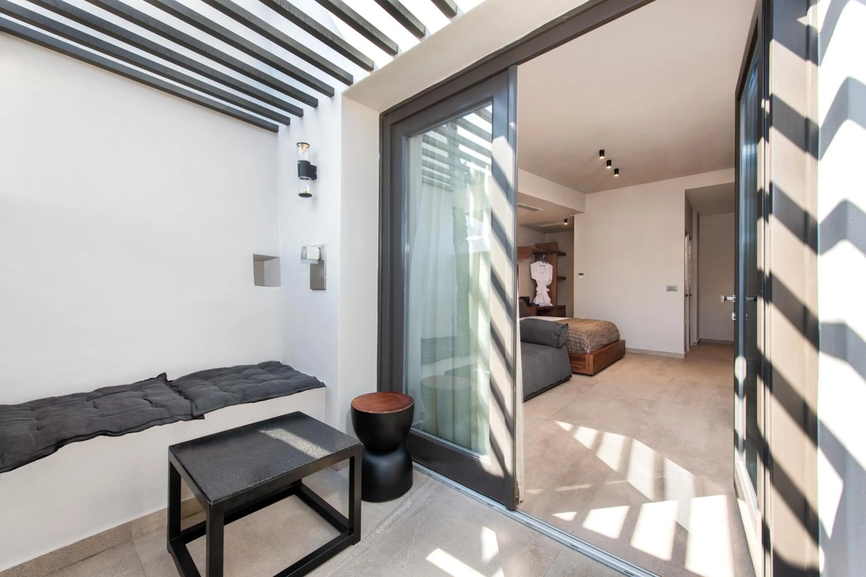 Balcony/Terrace in Uma Ray Suites