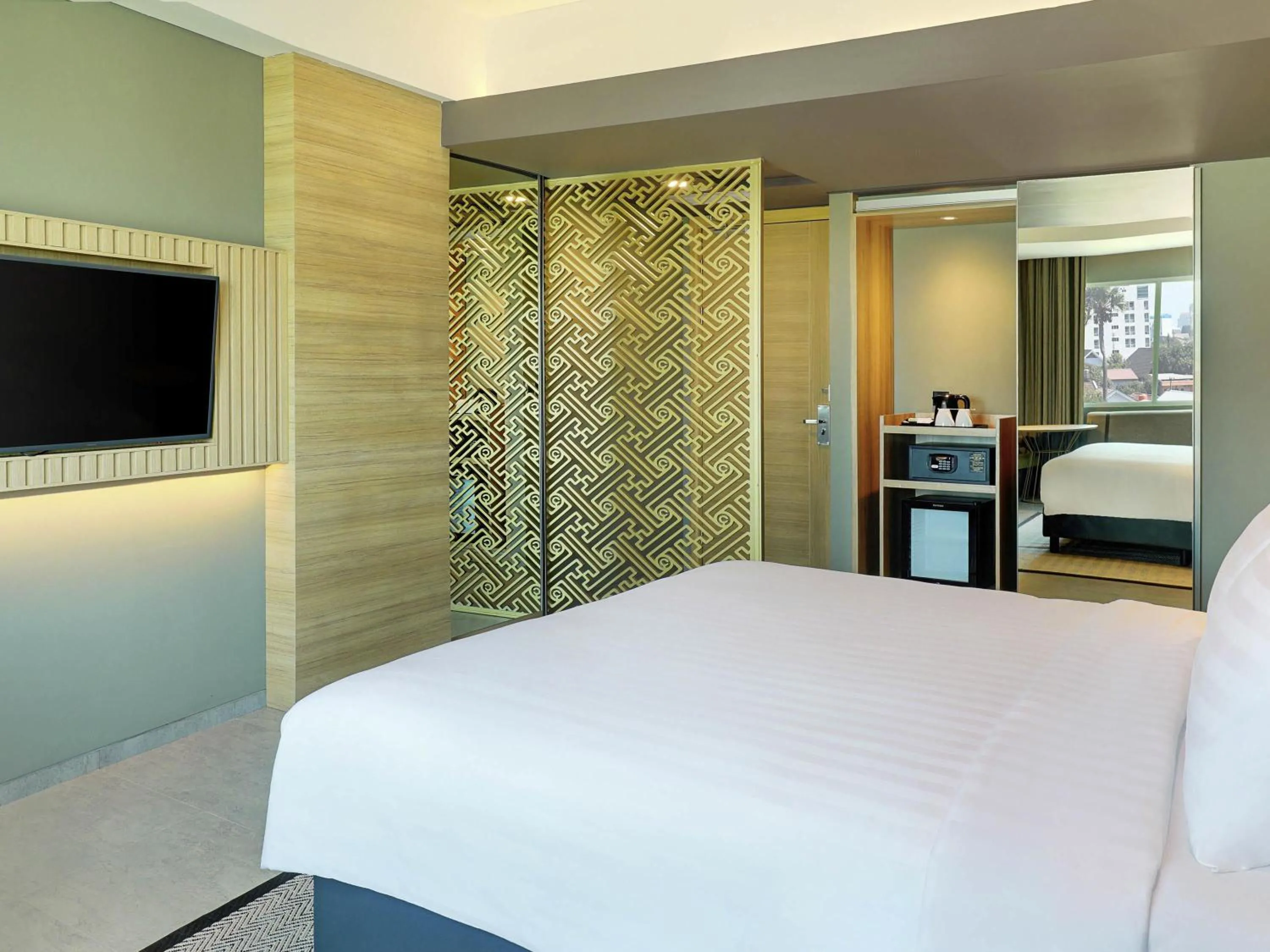 Bedroom, Bed in Mercure Makassar Nexa Pettarani