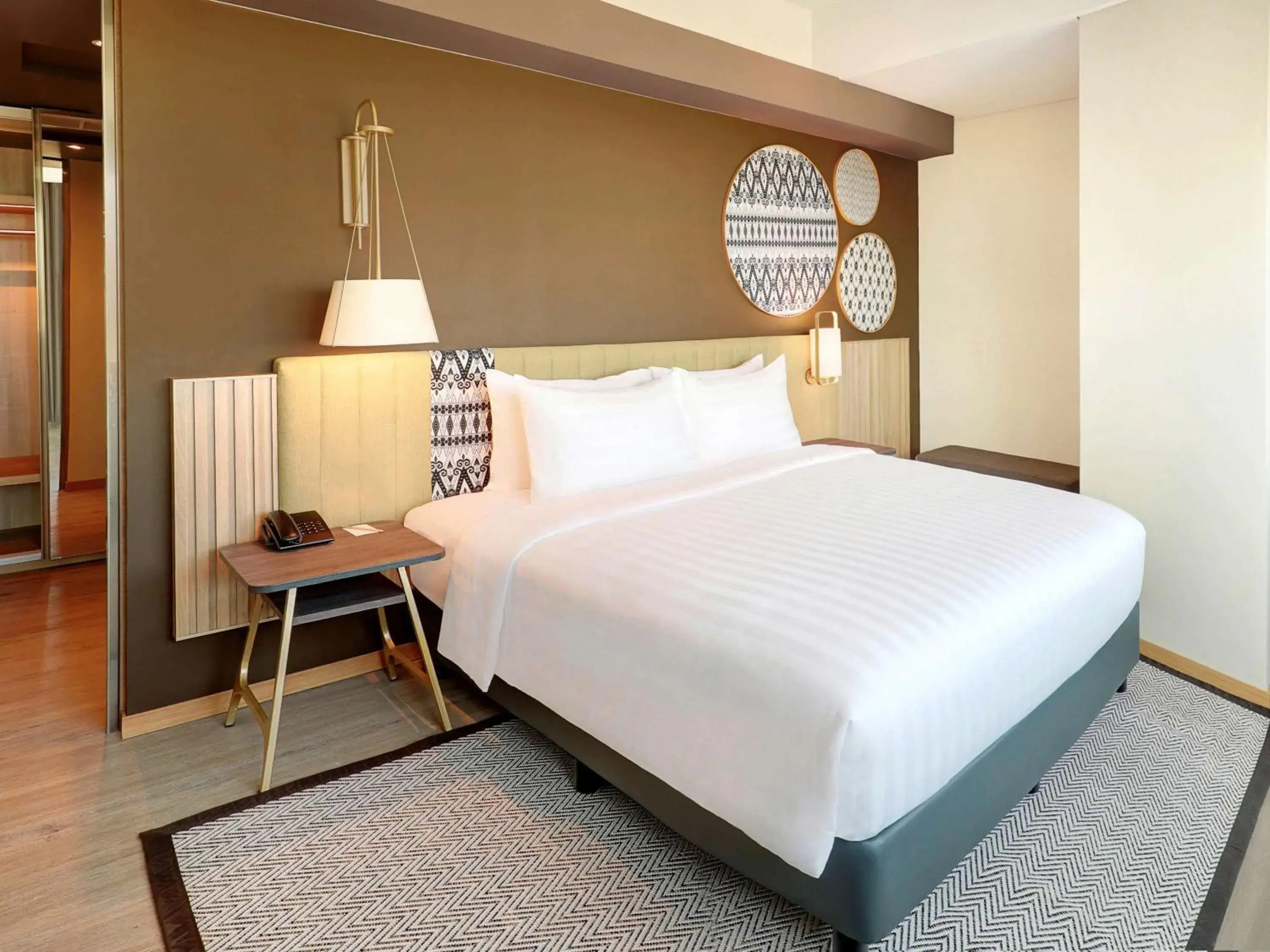 Executive King Suite in Mercure Makassar Nexa Pettarani Executive King Suite in Mercure Makassar Nexa Pettarani