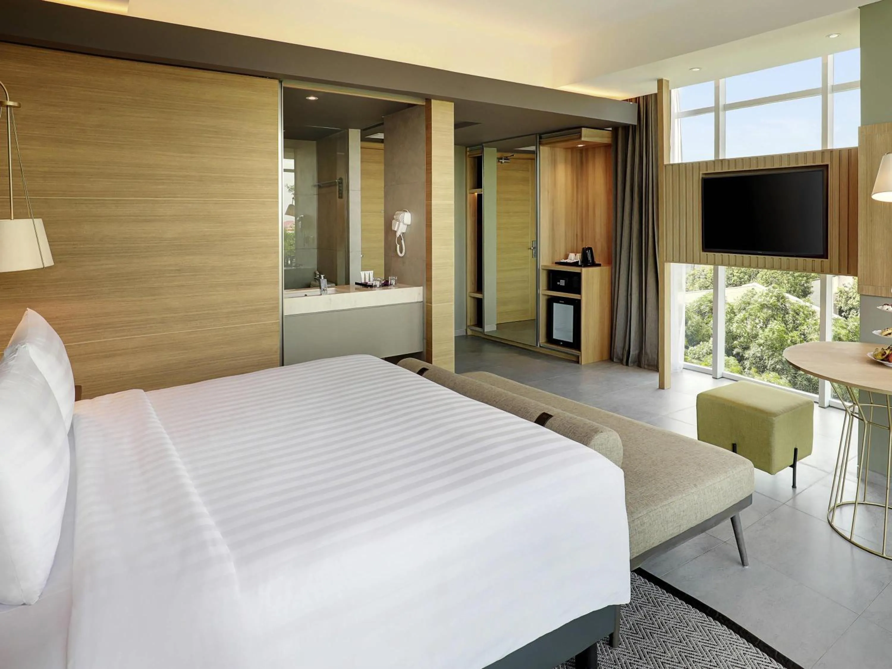 Bedroom, Bed in Mercure Makassar Nexa Pettarani