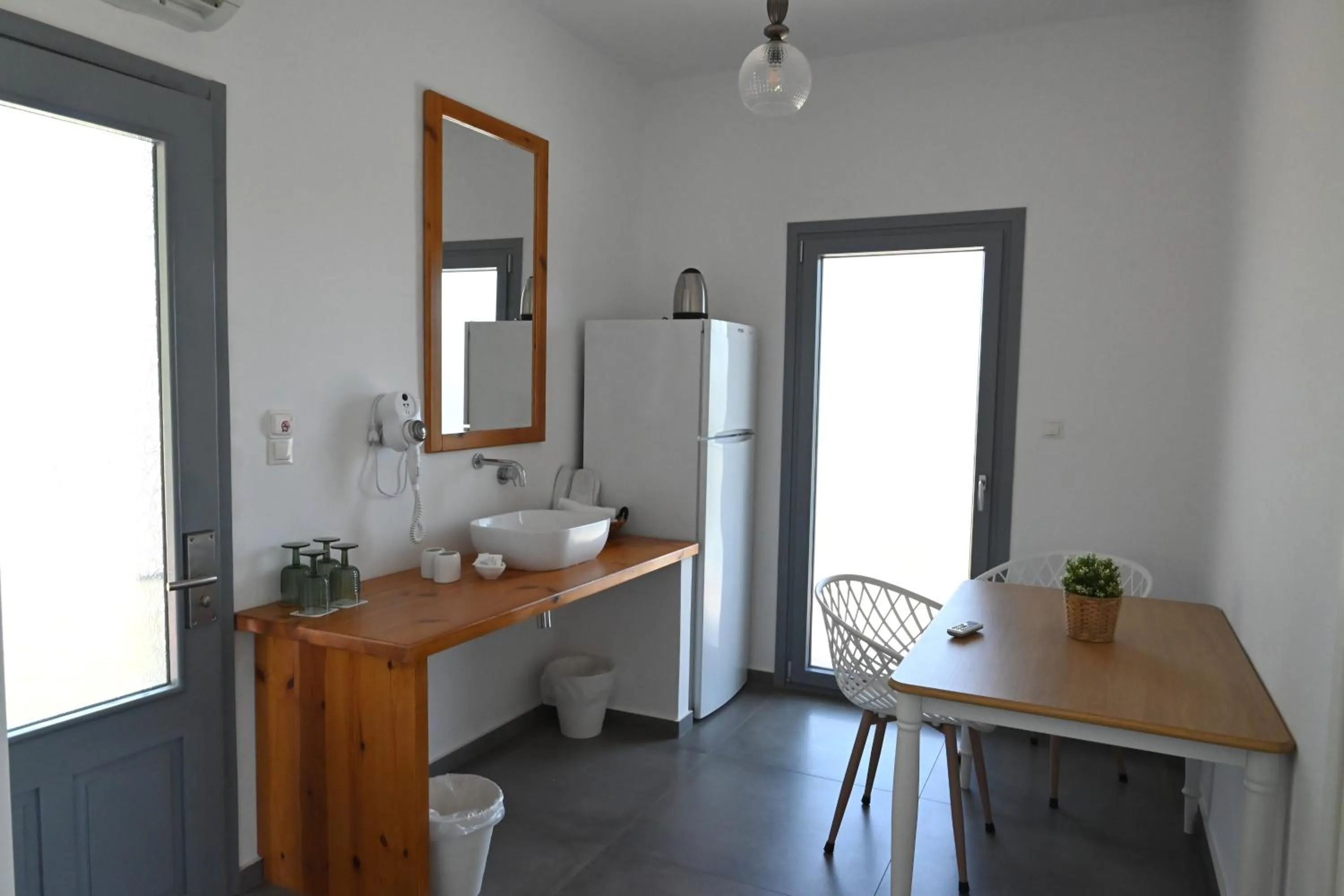 Agorastos Luxury Living