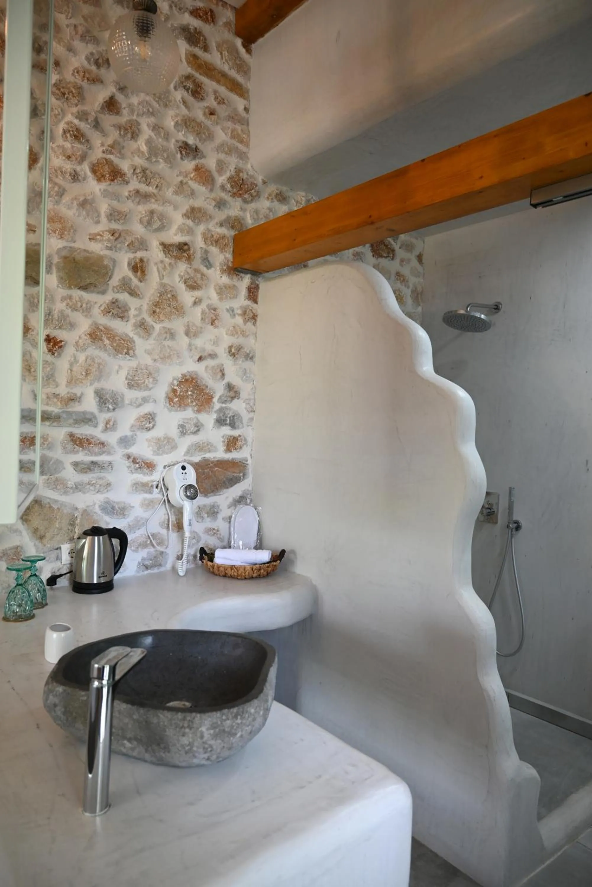 Agorastos Luxury Living