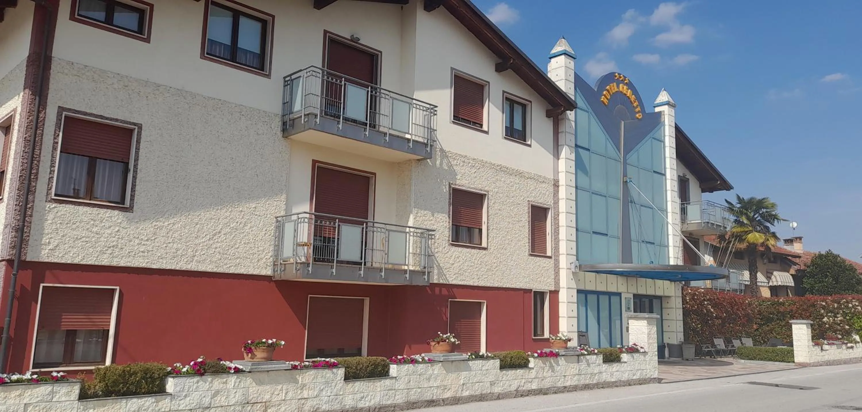 Property building in Hotel Ceretto