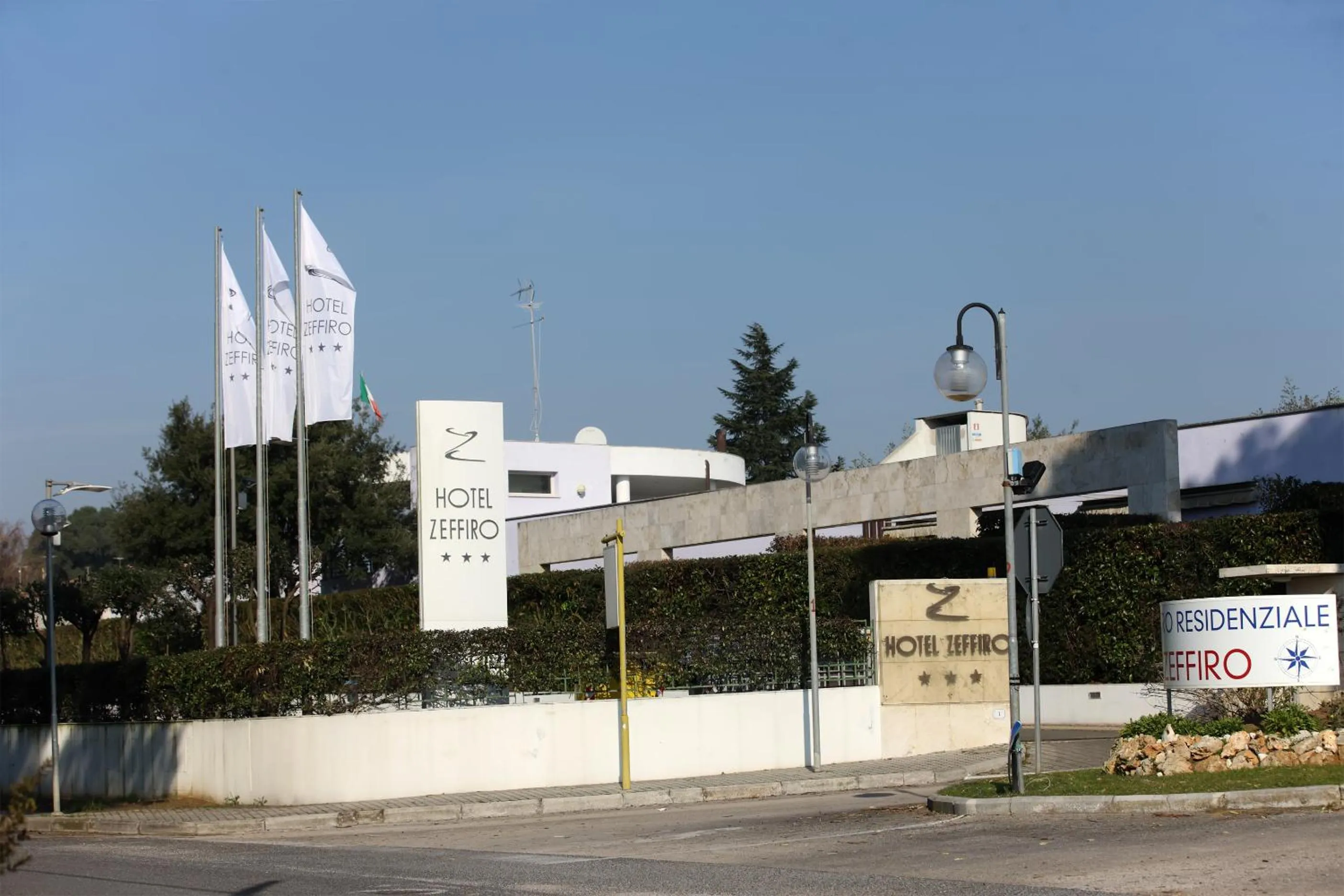 Property building in Hotel Zeffiro