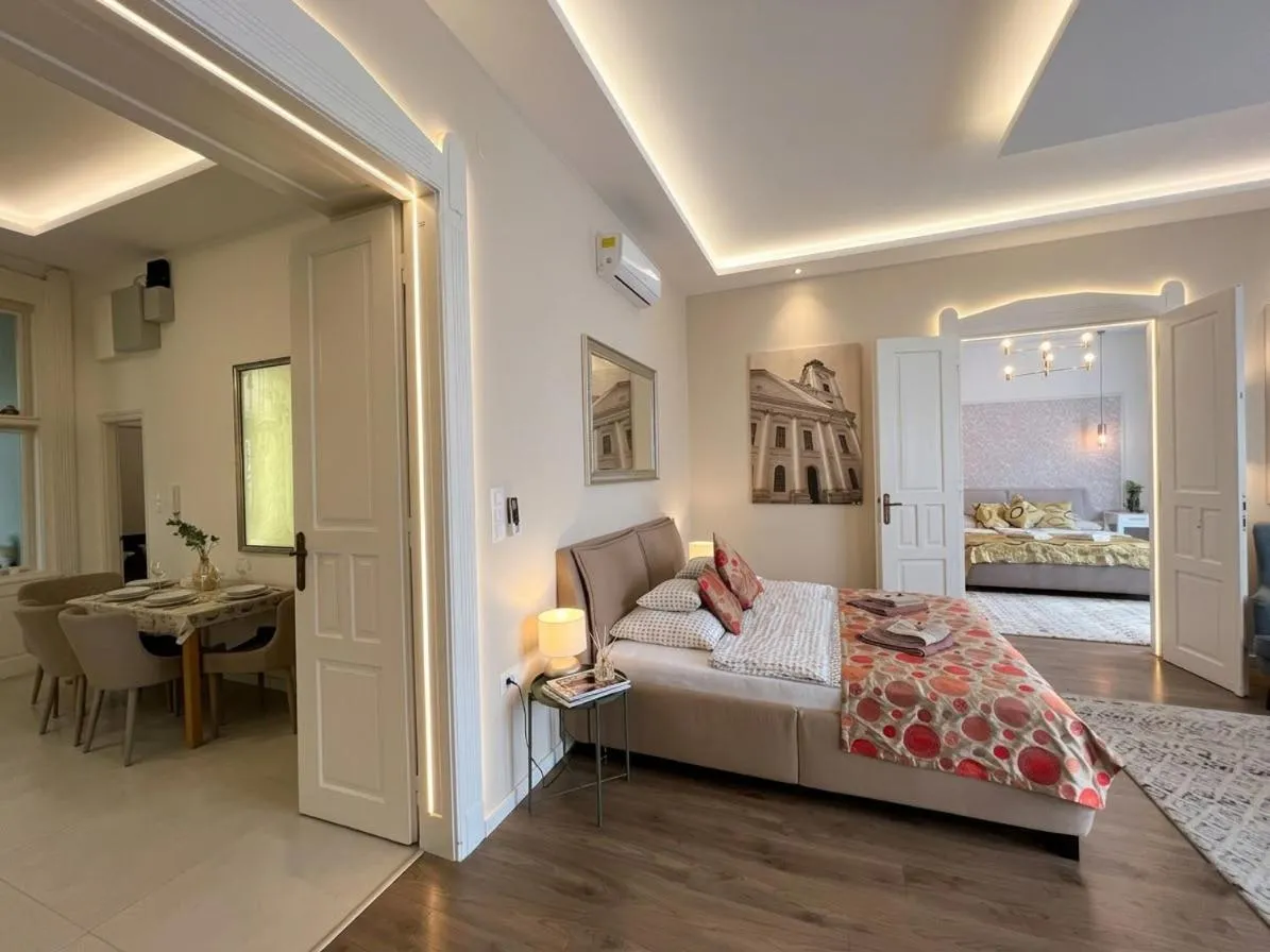 Bed in Visit Debrecen Apartman