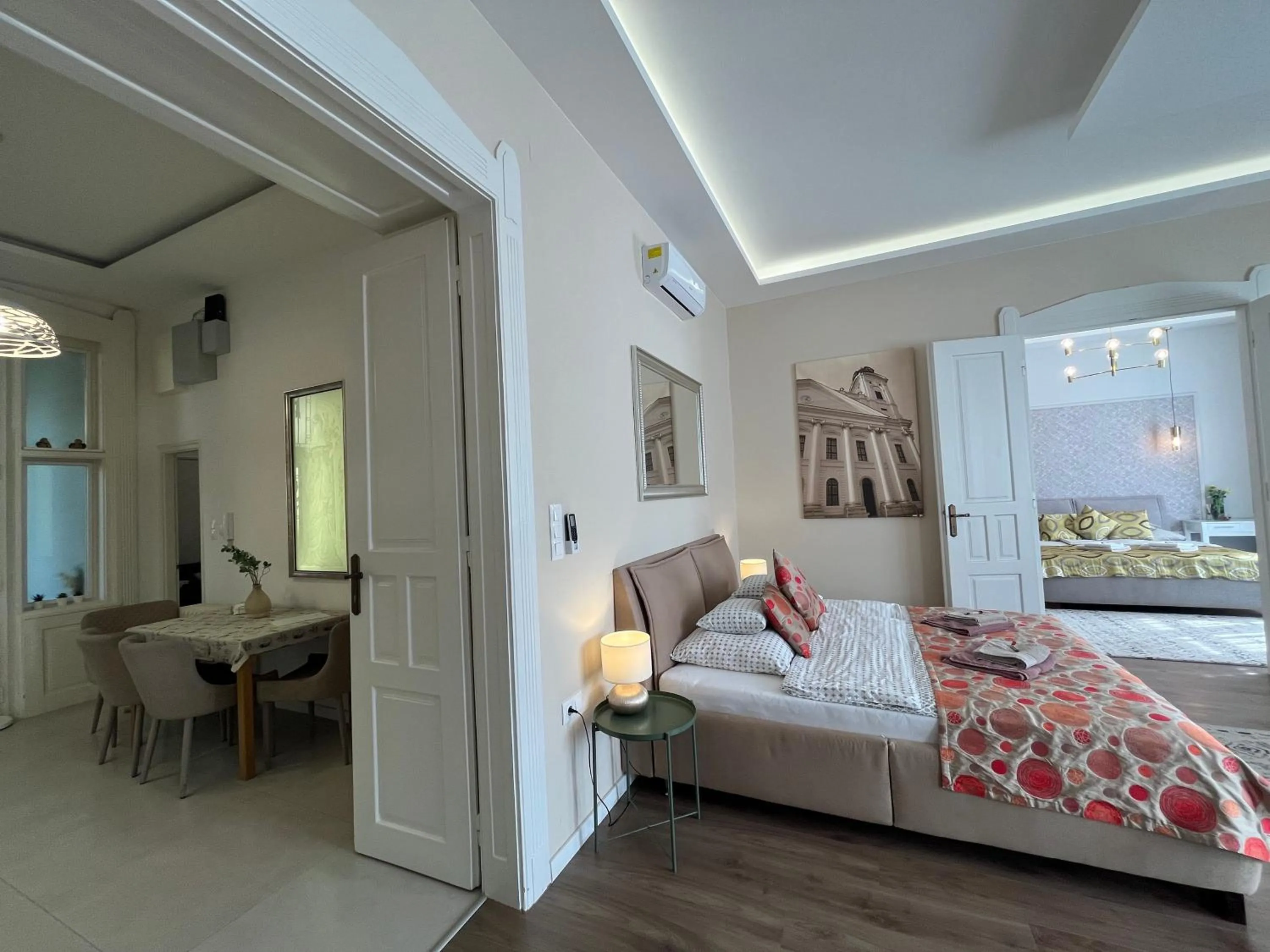Bed in Visit Debrecen Apartman