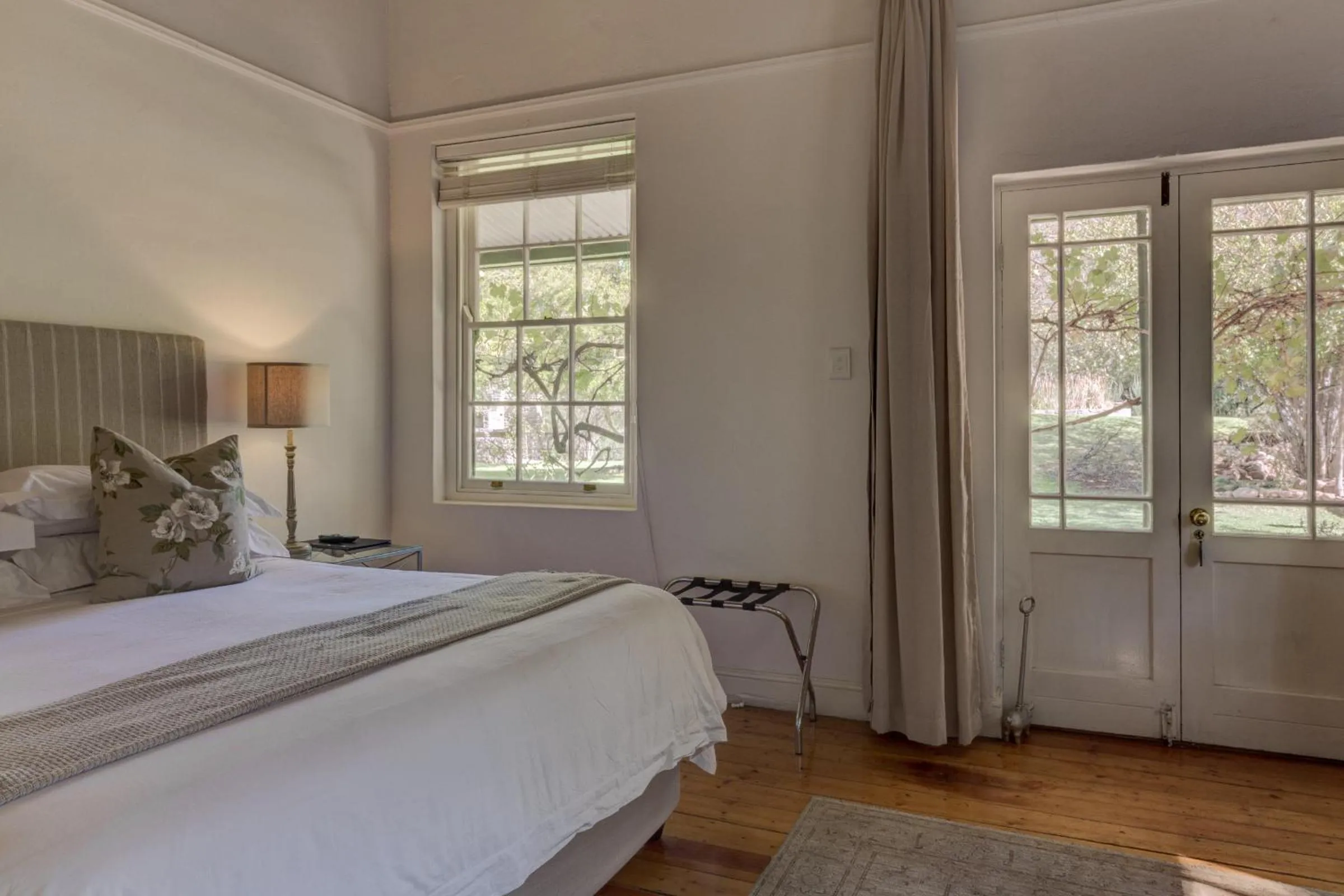 Bedroom, Bed in Lemoenfontein