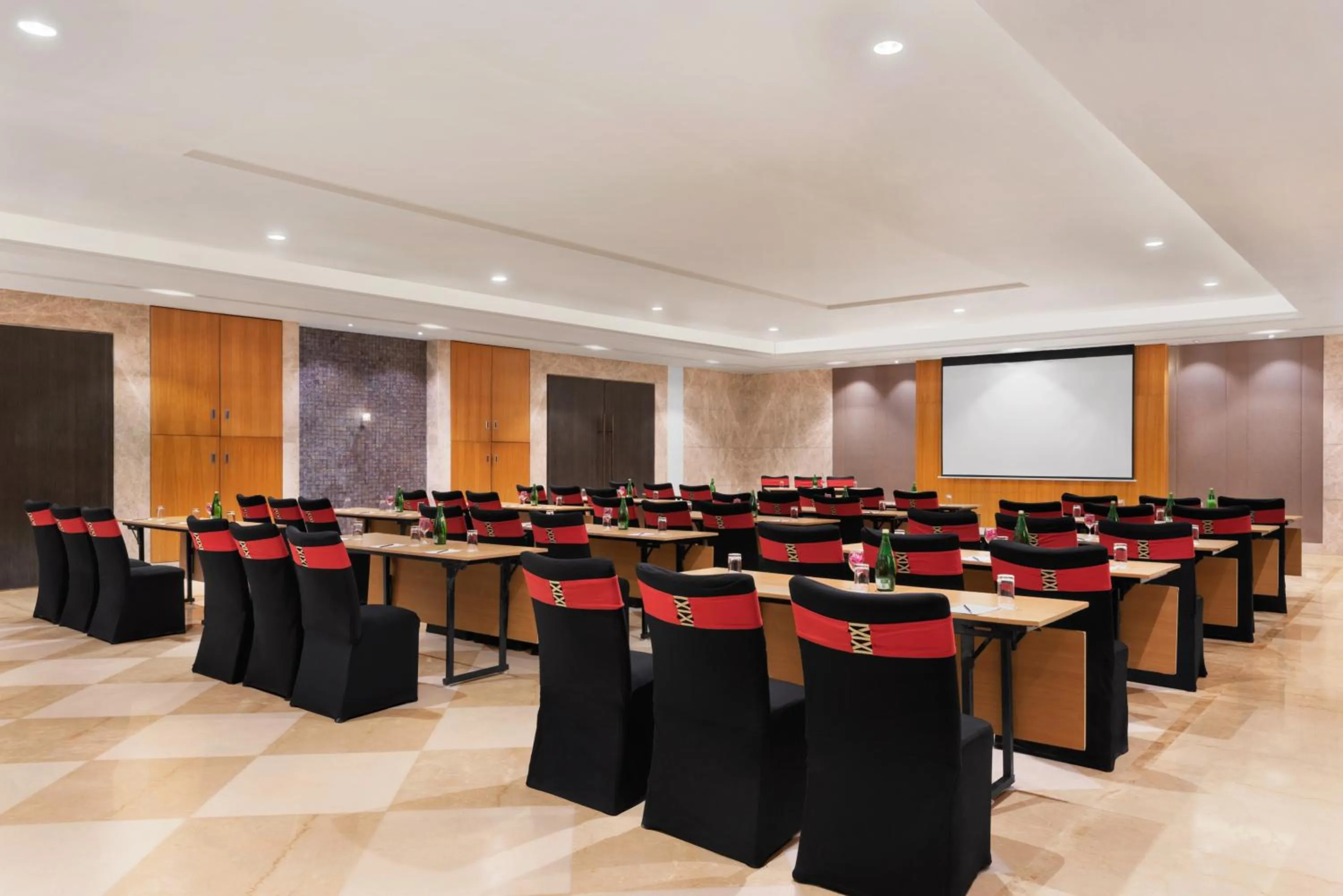 Banquet/Function facilities in Ramada Plaza by Wyndham Lucknow