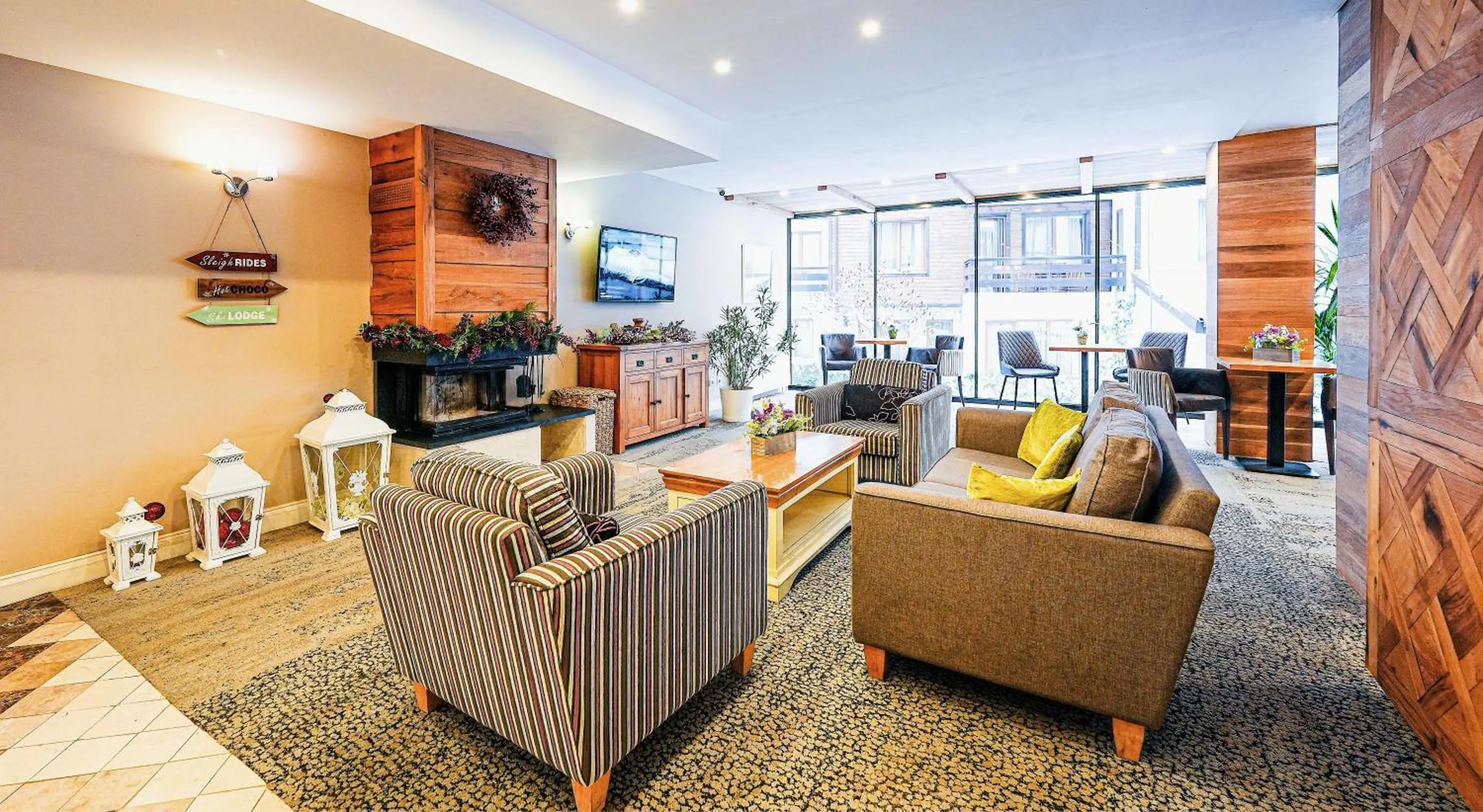 Lobby or reception in Predela LUX Aparthotel