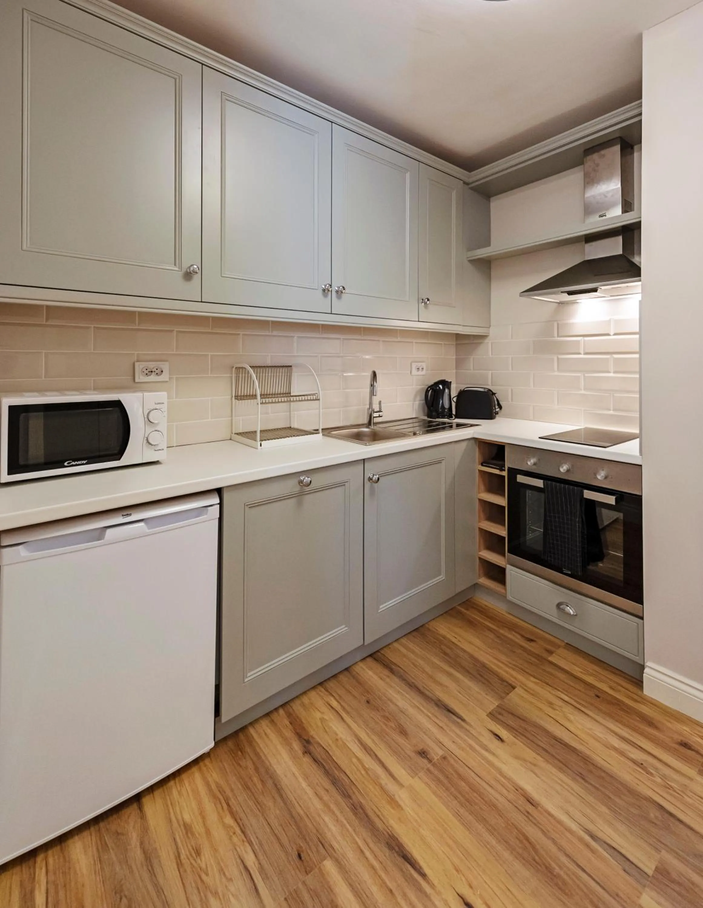 Kitchen or kitchenette in Predela LUX Aparthotel